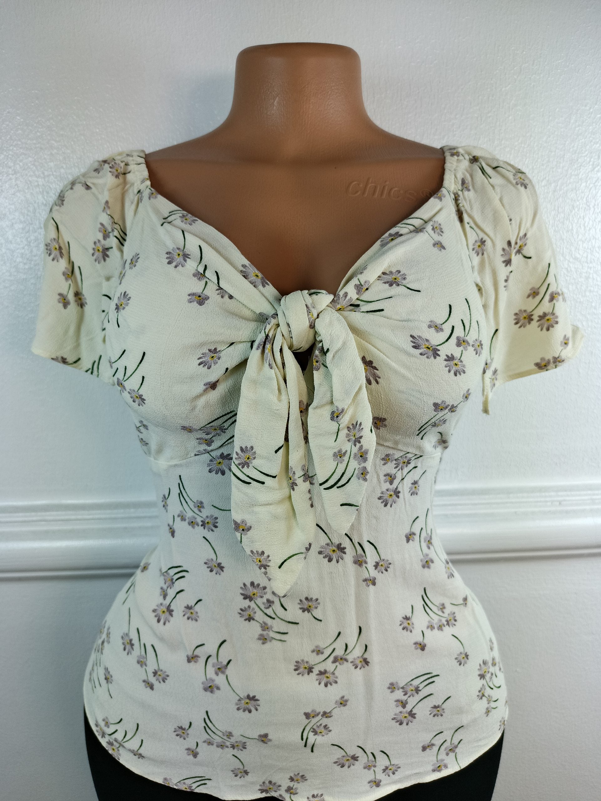 RIVER ISLAND UK 6 image 0