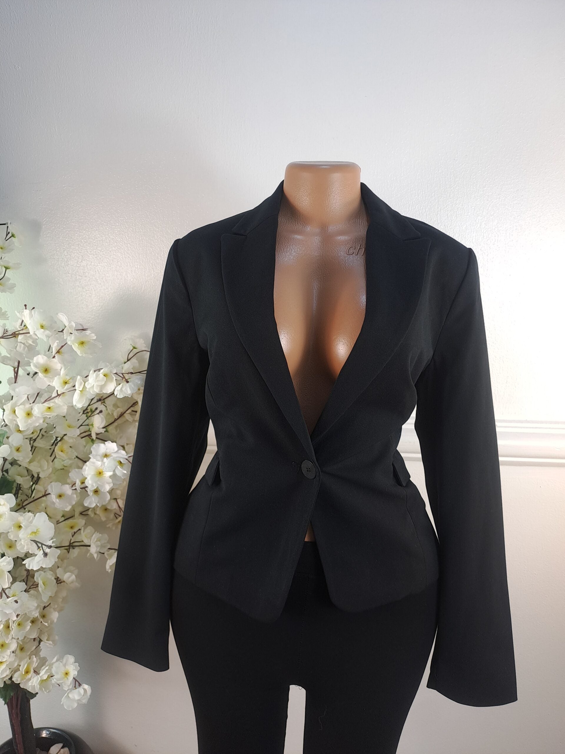 POLYSTER UK SIZE 14 [LENGTH 25 INCHES, BLACK] image 0