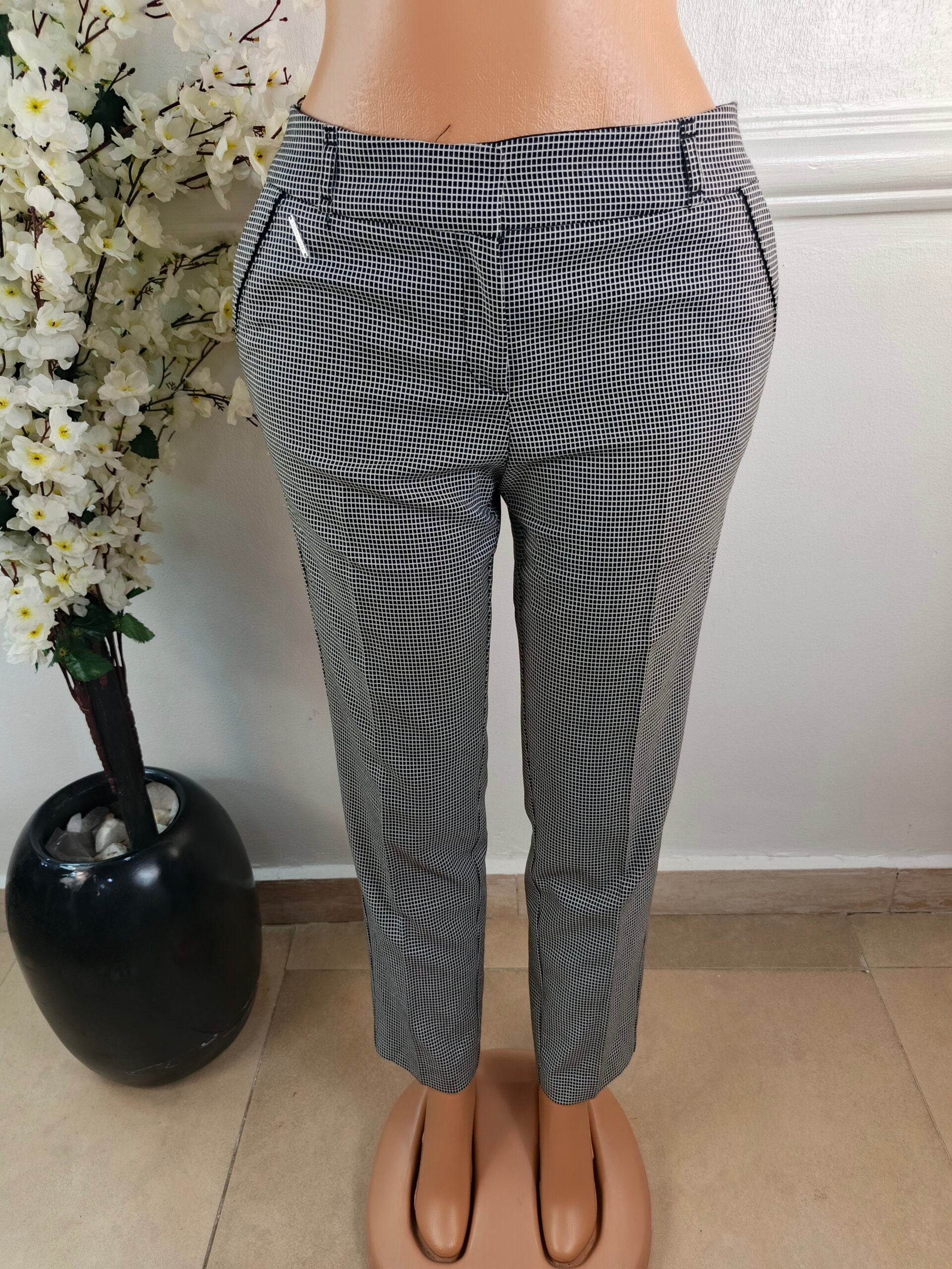 ORSAY UK SIZE 14 [LENGTH 38 INCHES, BLACK &amp; WHITE] image 0