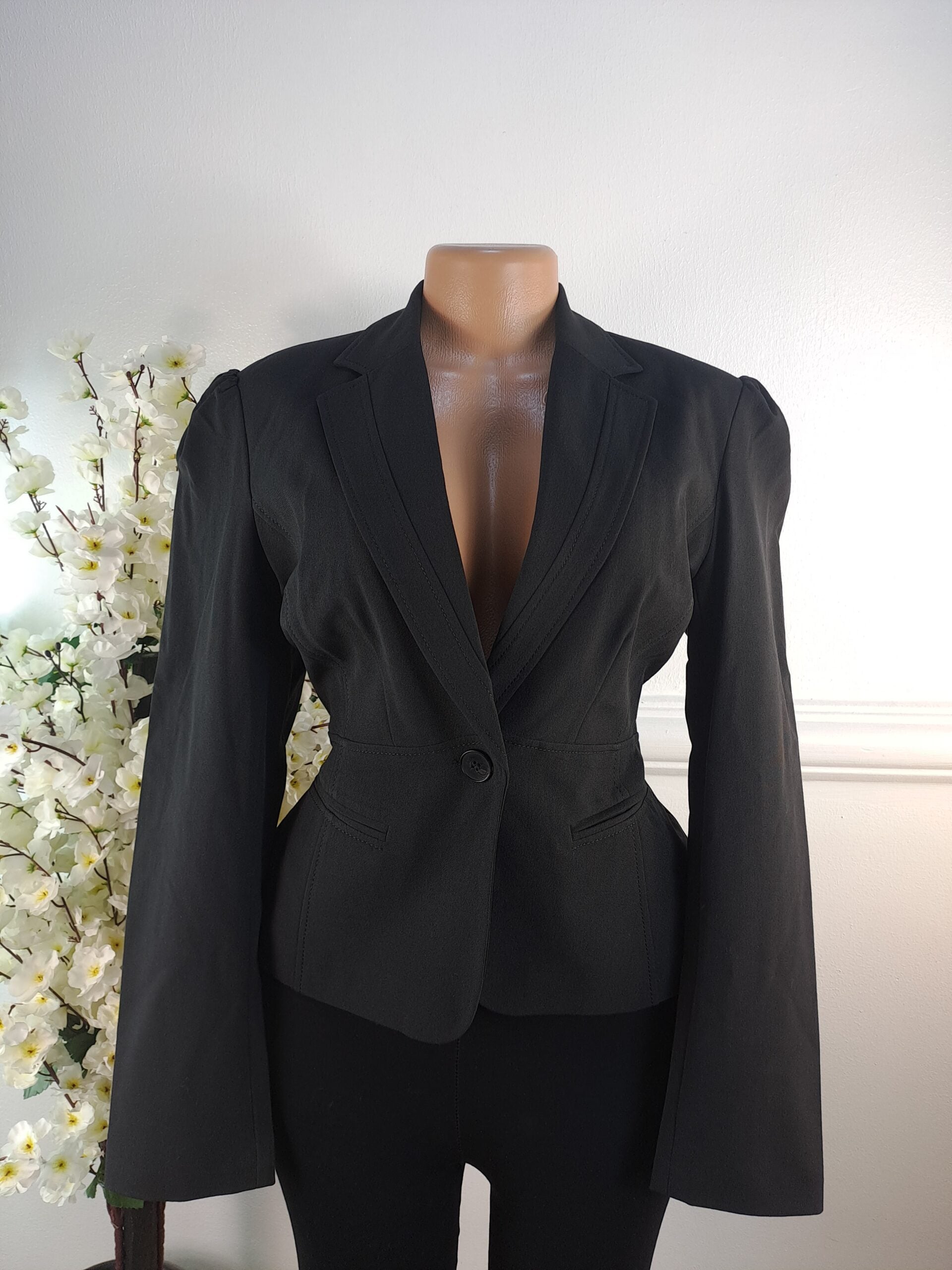 BLAZER UK SIZE 10 [LENGTH 22 INCHES, BLACK] image 0