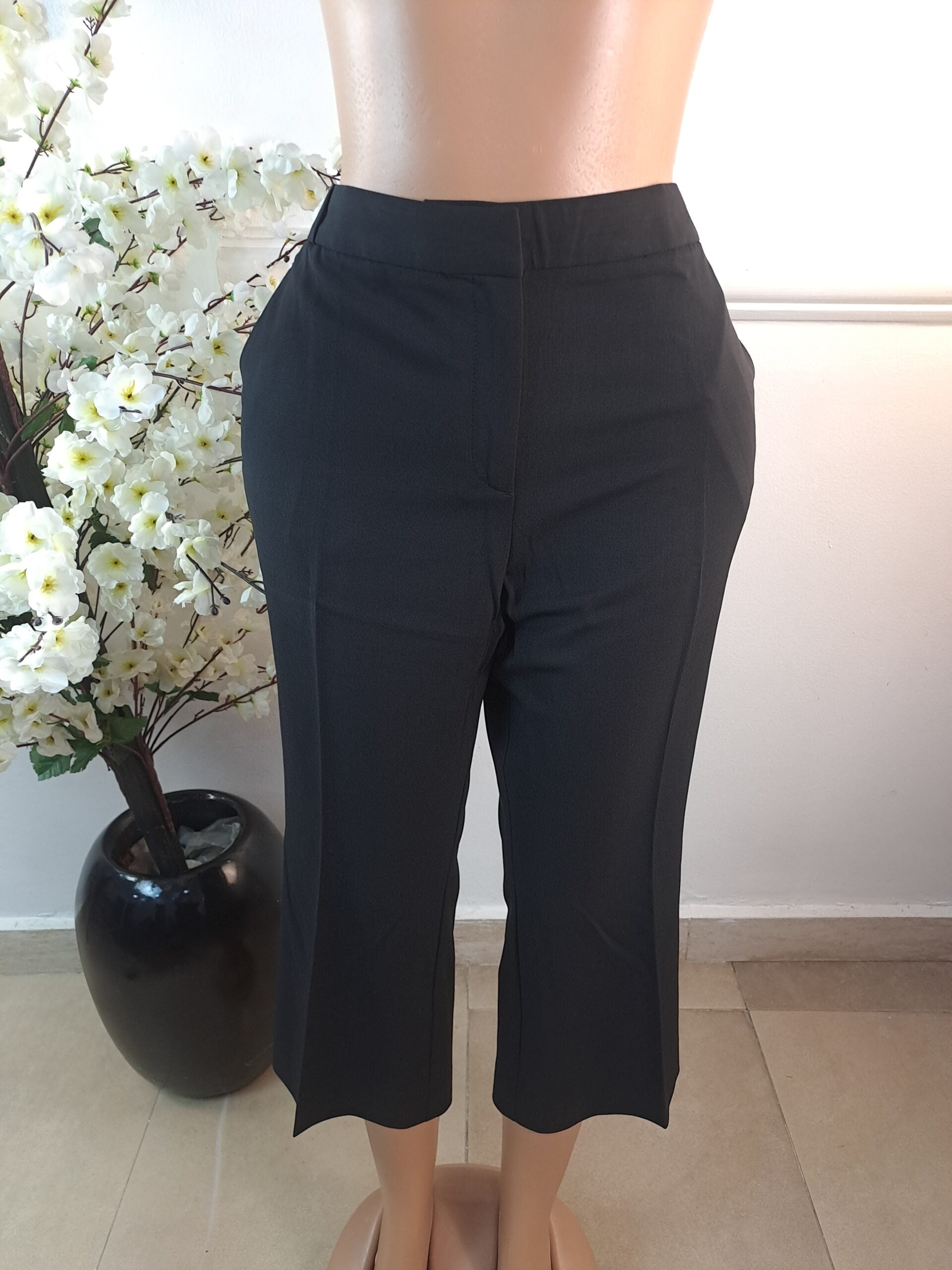 M&amp;S UK SIZE 18 [LENGTH 35 INCHES, BLACK] image 0
