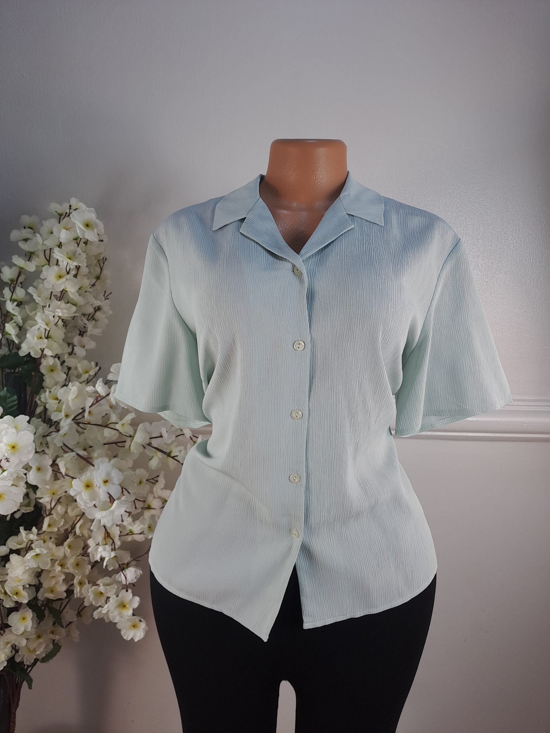 BLISS UK SIZE 18 image 0