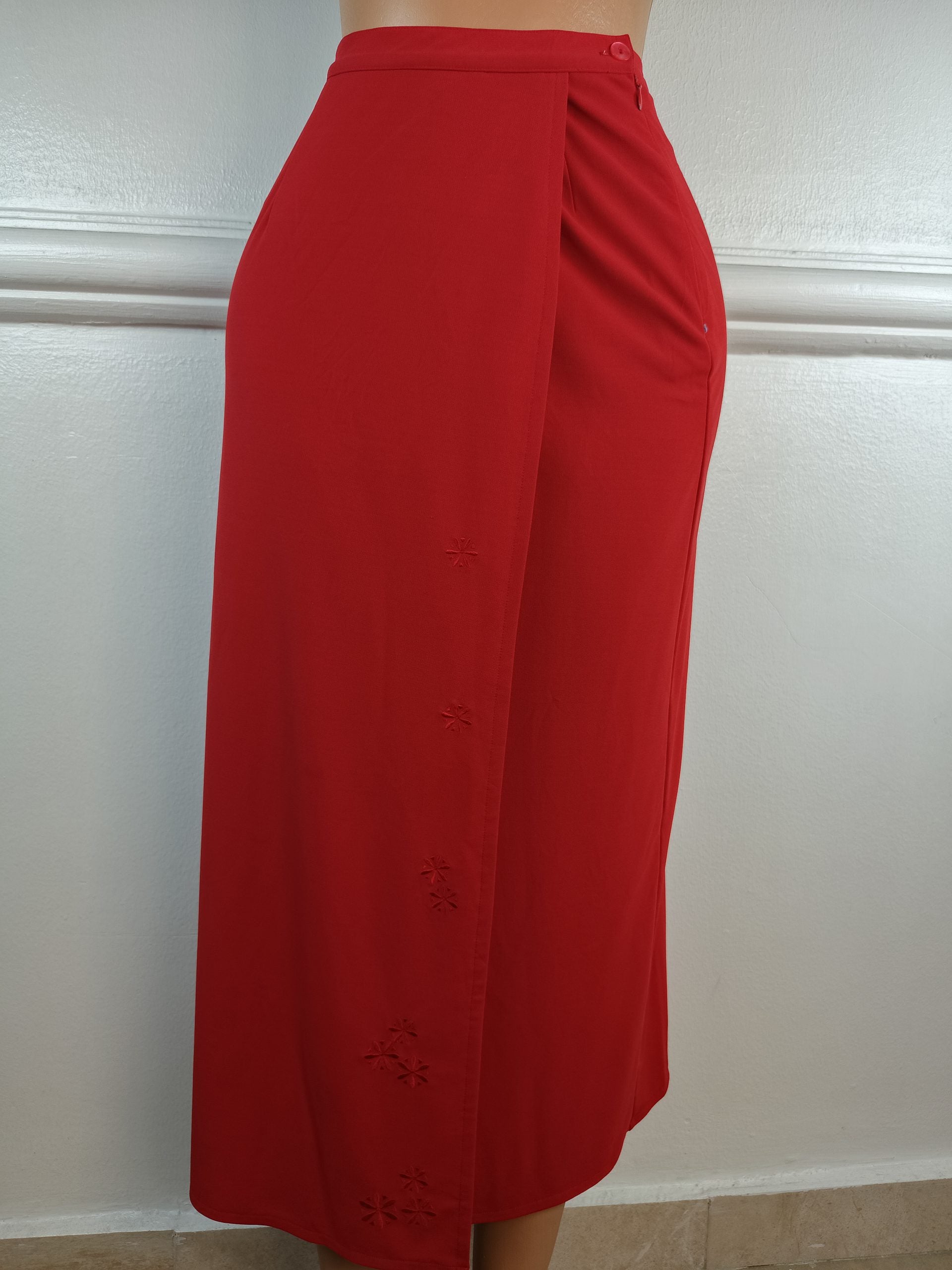 SKIRT UK 6, L-36 INCHES image 0