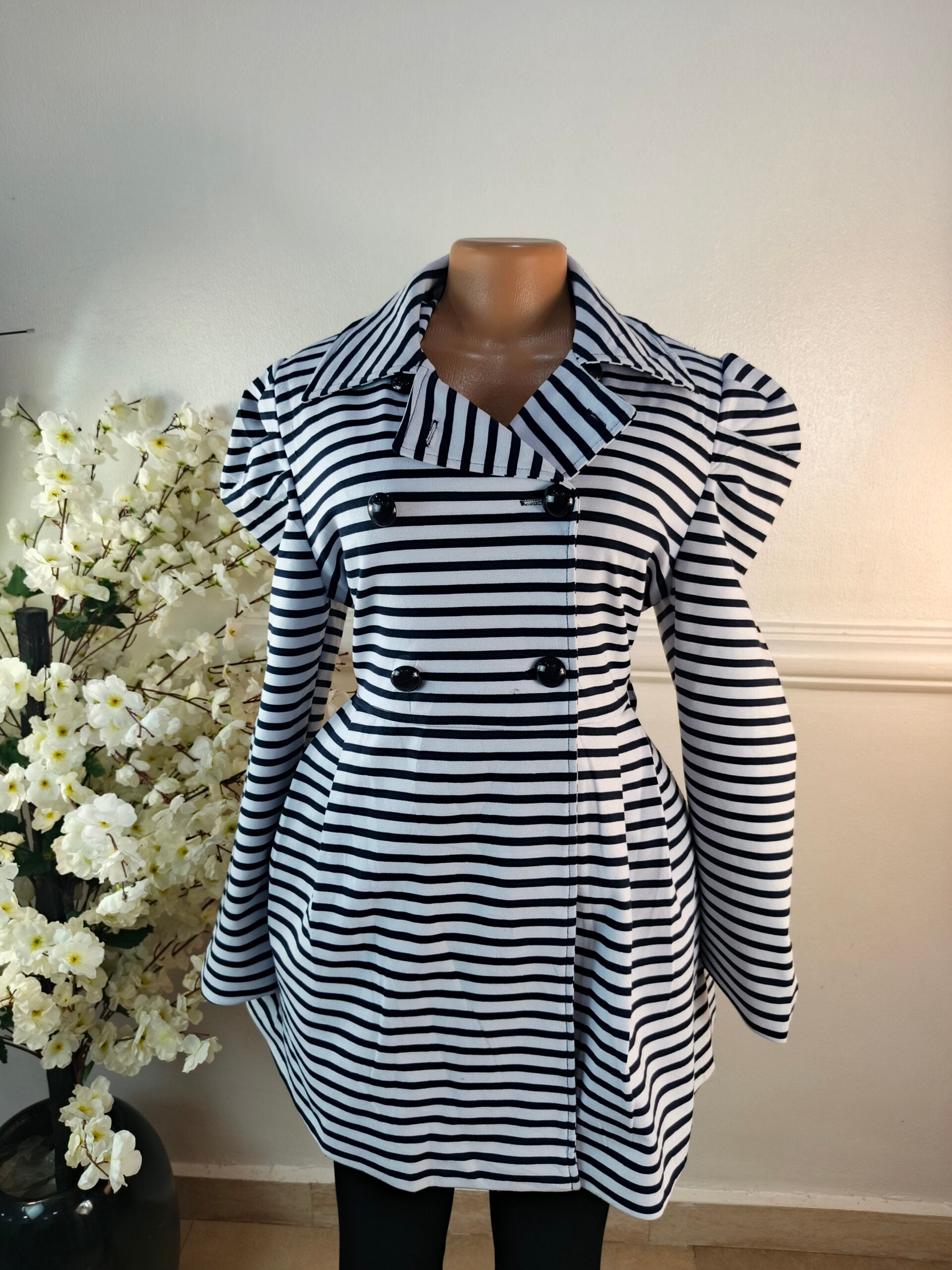 ATMOSPHERE UK SIZE 12 [LENGTH 31 INCHES, BLACK &amp; WHITE] image 0