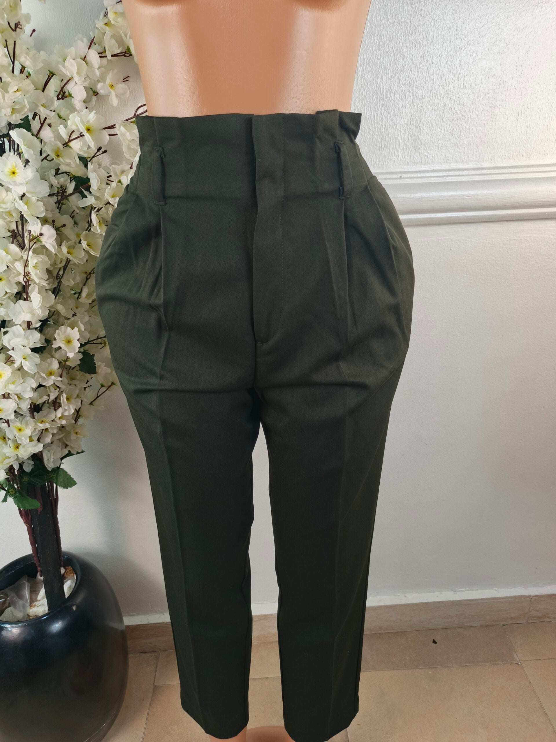 H&amp;M UK SIZE 12 [LENGTH 39 INCHES, OLIVE GREEN] image 0