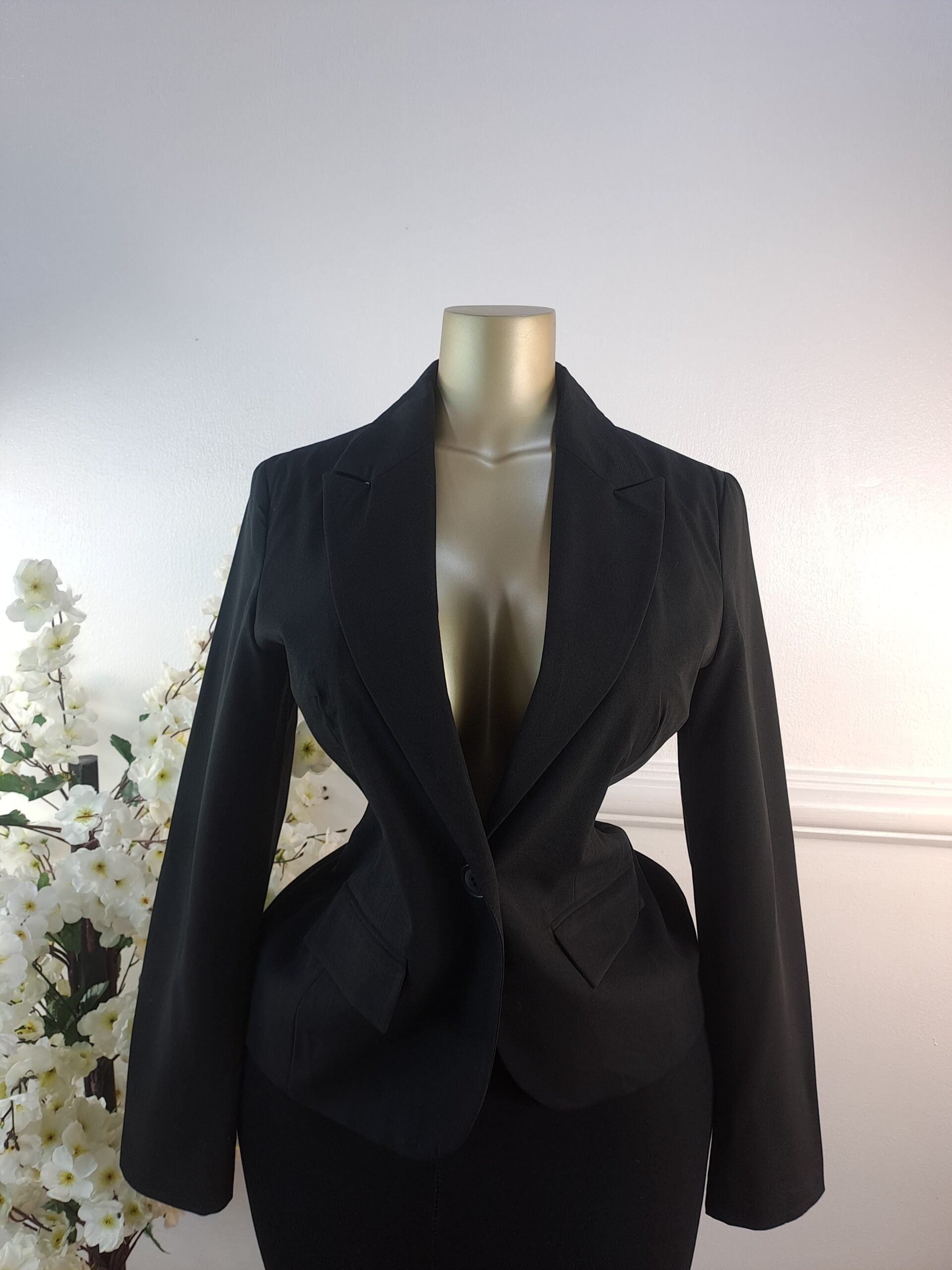 BLAZER UK SIZE 10 [LENGTH 25 INCHES, BLACK] image 0