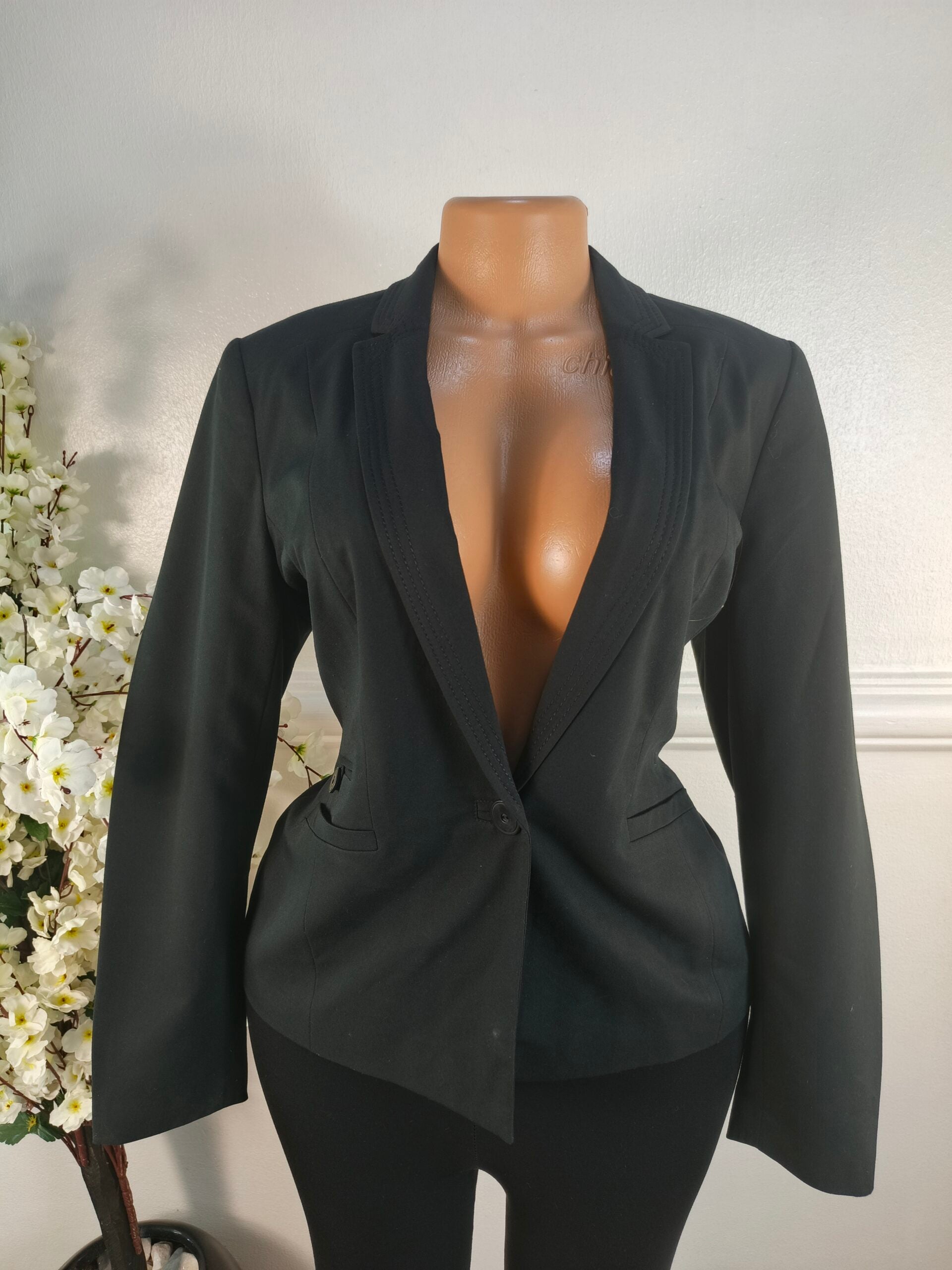 CAPSULE UK SIZE 10 [LENGHT 25 INCHES, BLACK] image 0