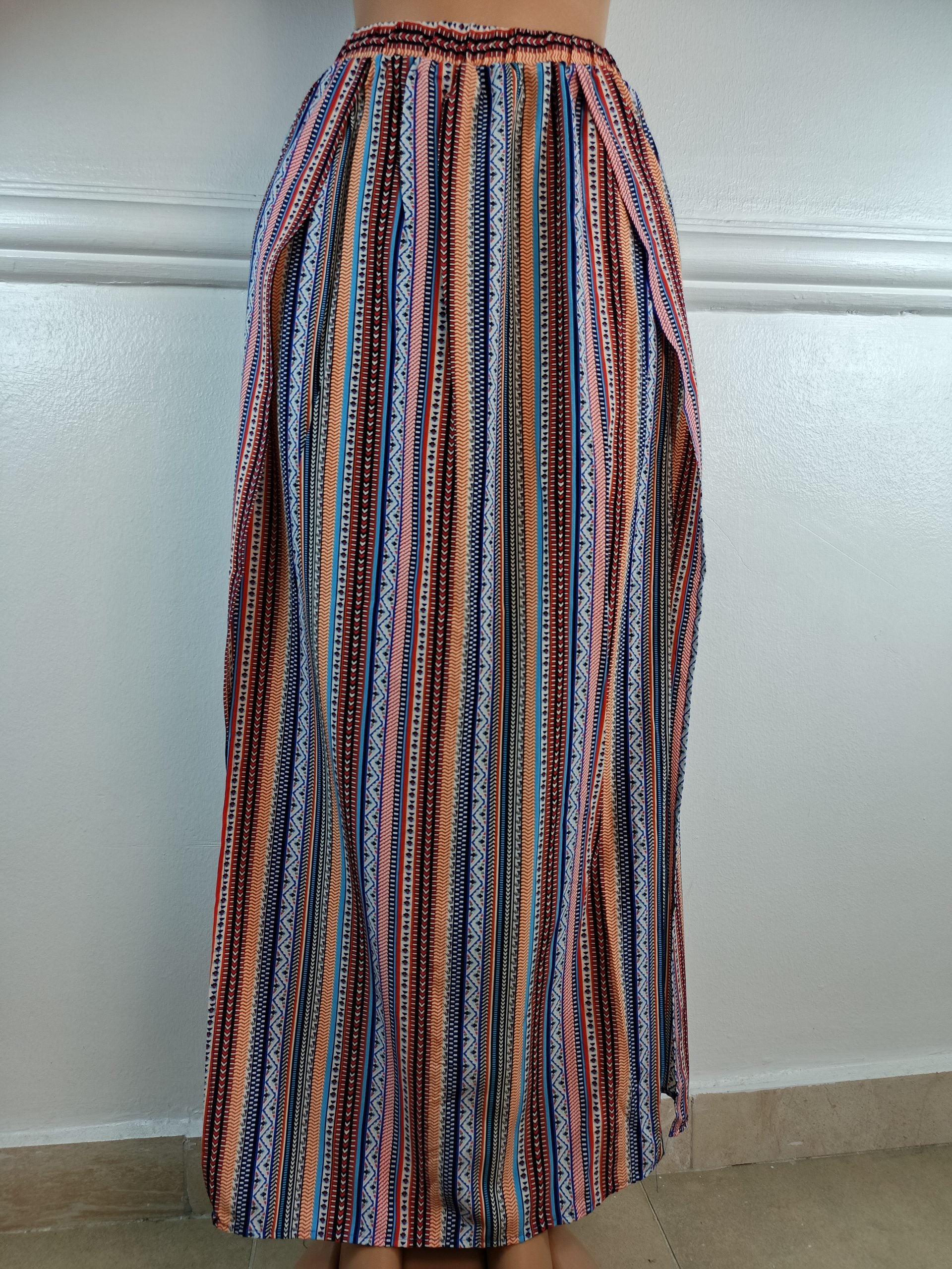 SHEIN UK 14, L-40 INCHES image 0