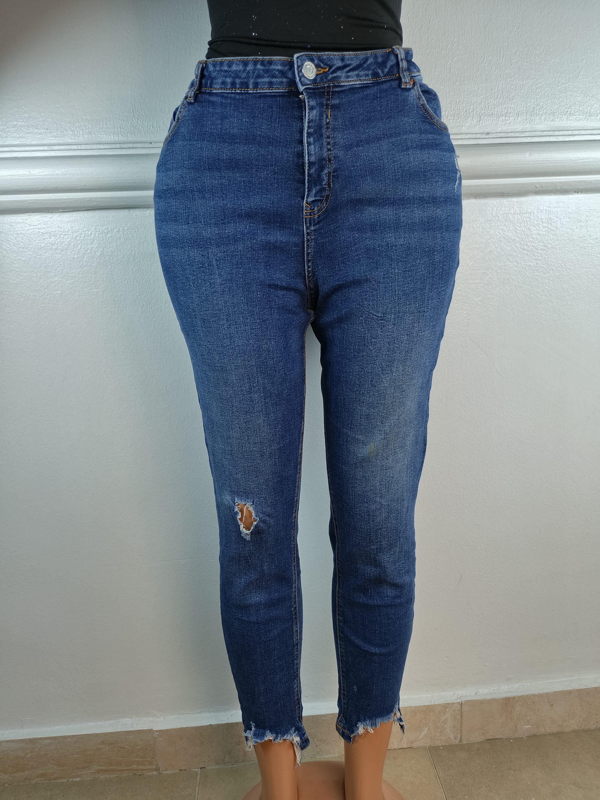 JEANS UK 16, L-36 INCHES image 0