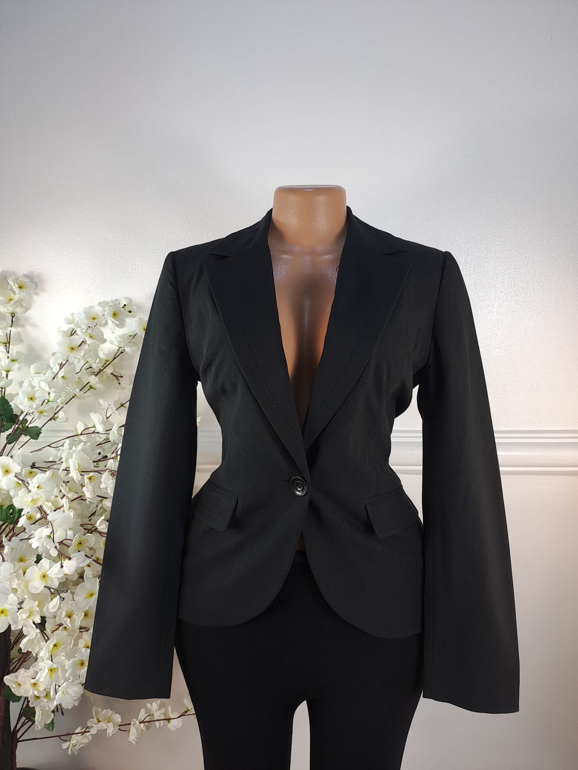 BLAZER UK SIZE 10 [LENGTH 25 INCHES, BLACK] image 0