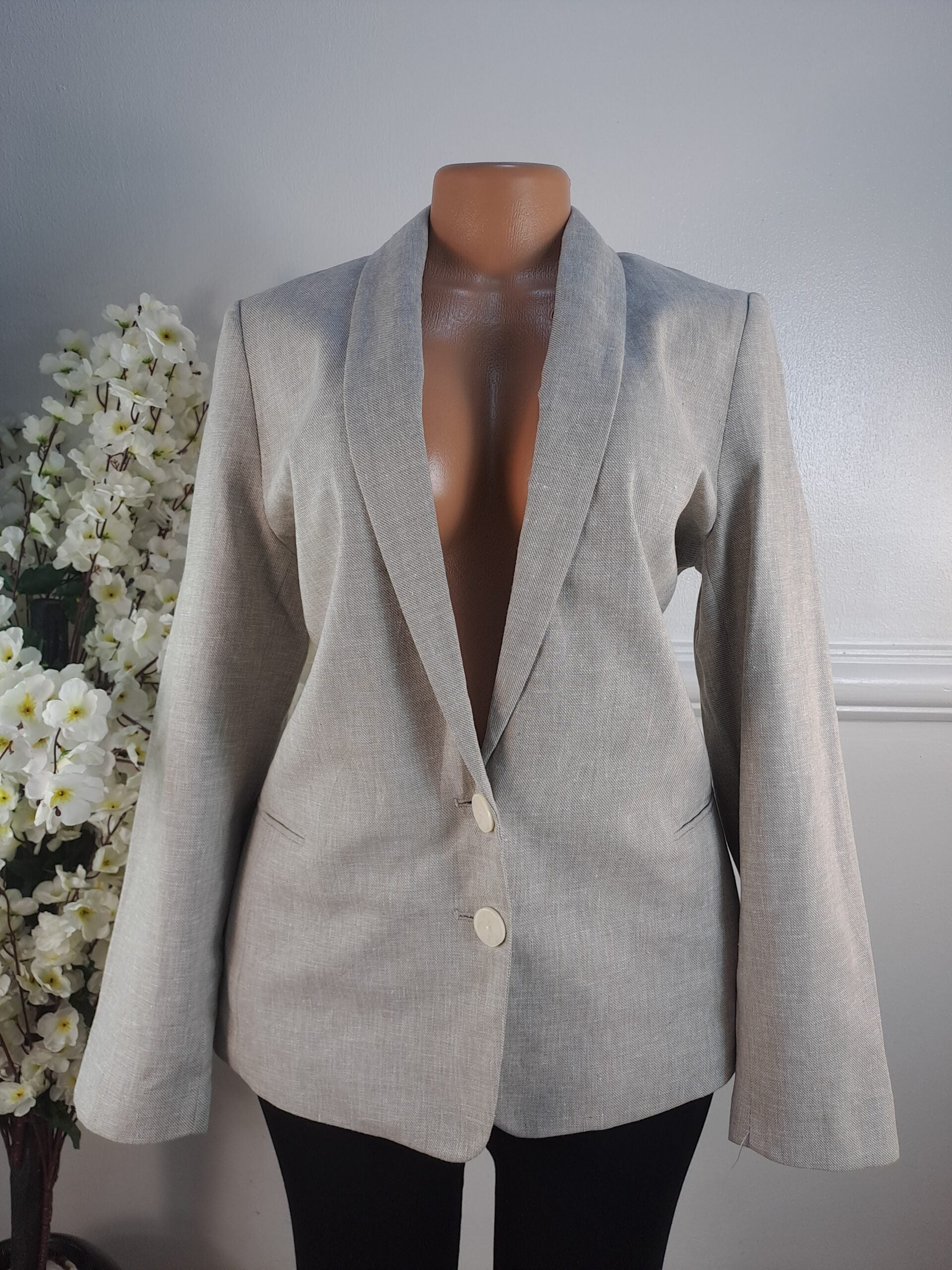 NEXT TAILORING UK SIZE 14 [LENGHT 28 INCHES] image 0