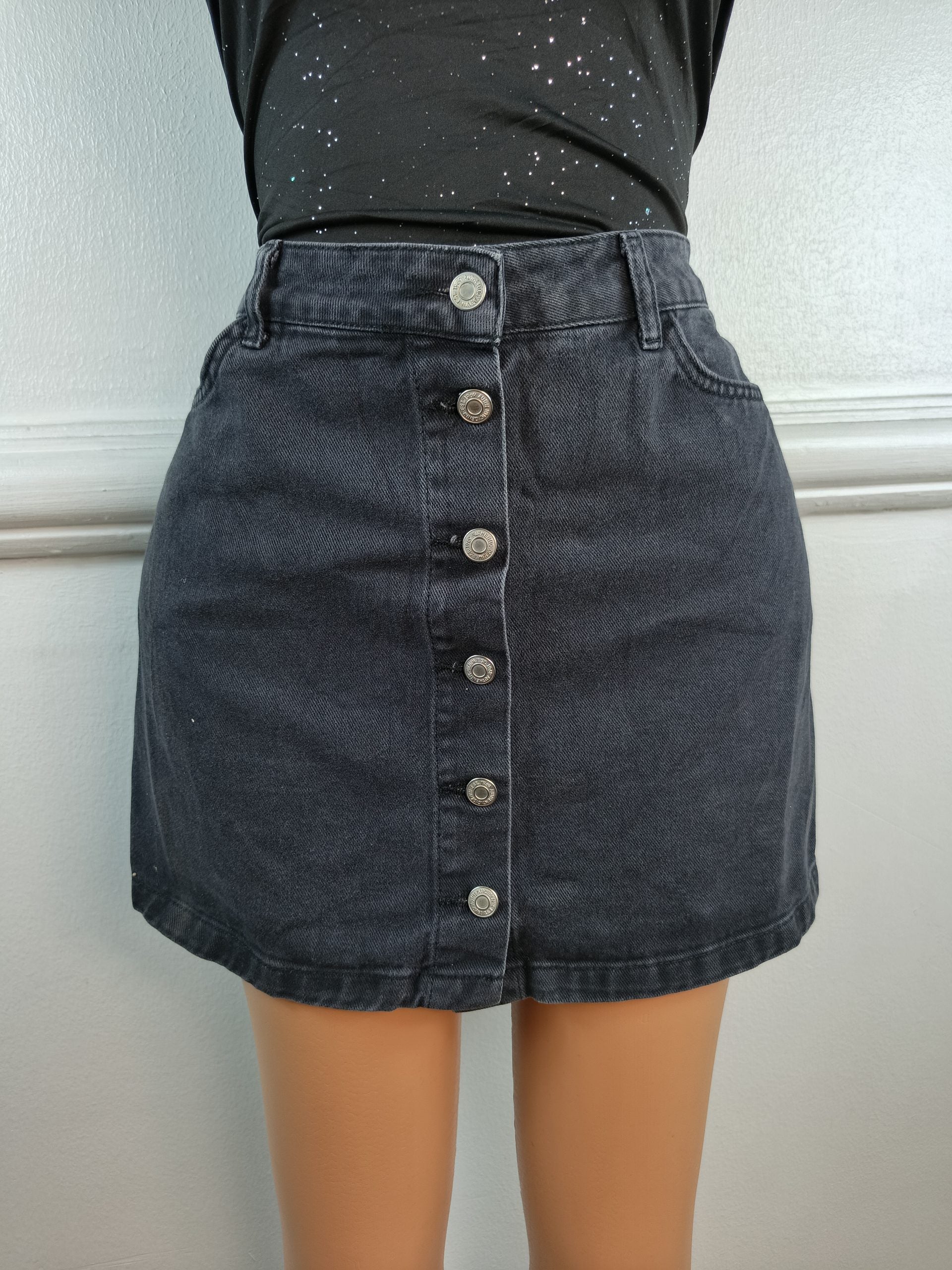 SKIRT UK 14, L-16 INCHES image 0