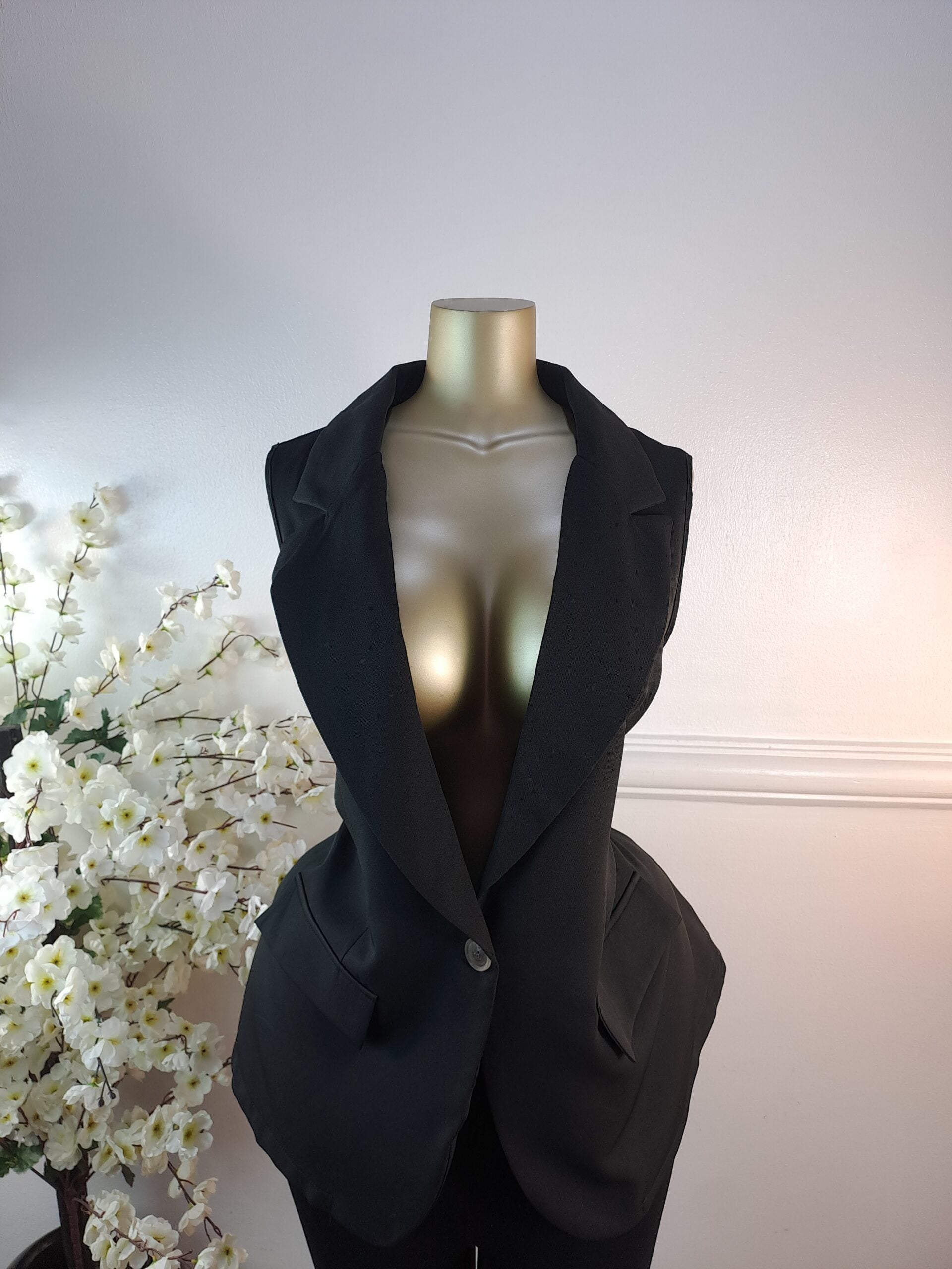 SHEIN UK SIZE 22 [LENGTH 29 INCHES, BLACK] image 0