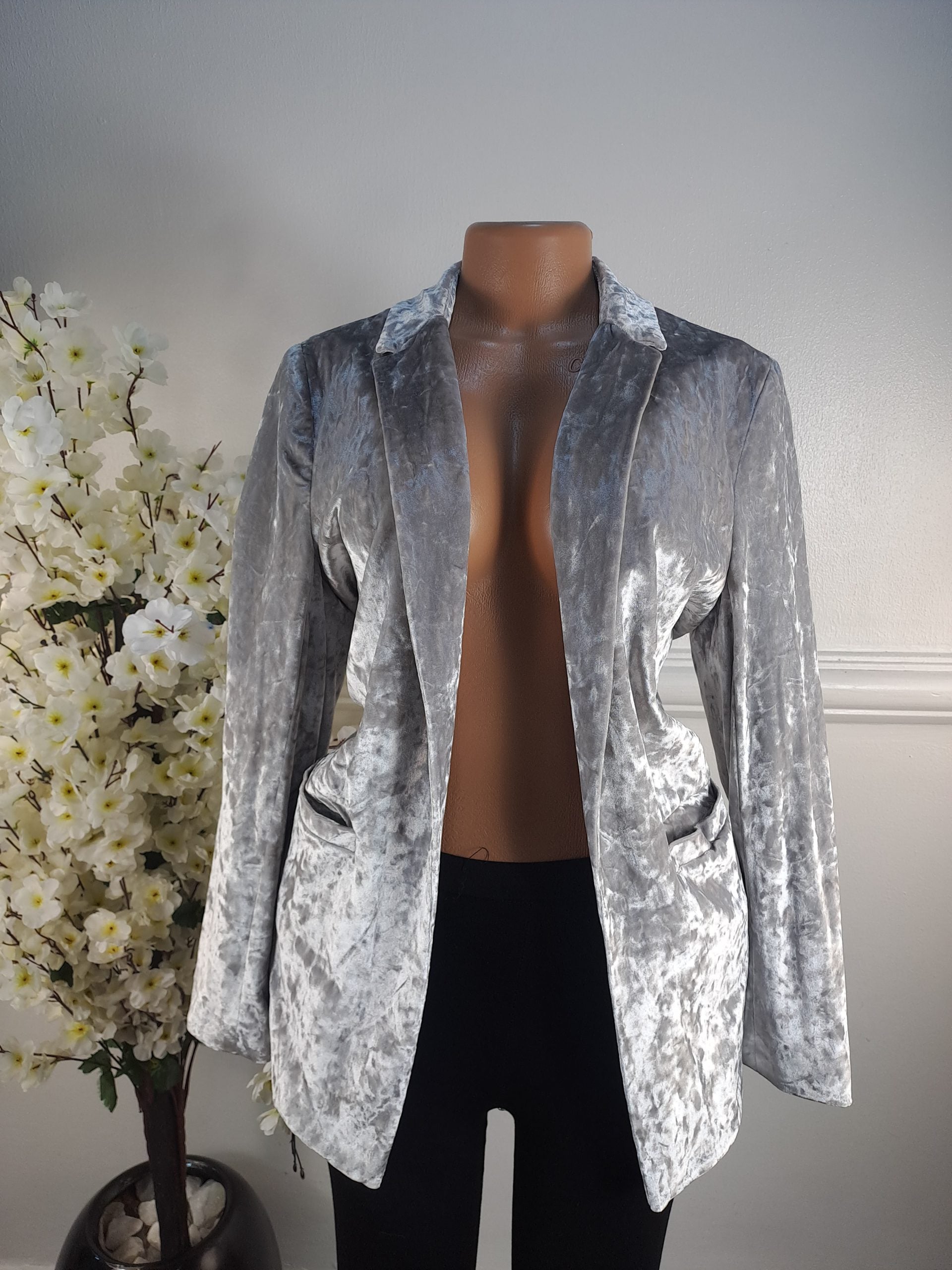WALLIS UK SIZE 14 {LENGHT 29 INCHES} image 0