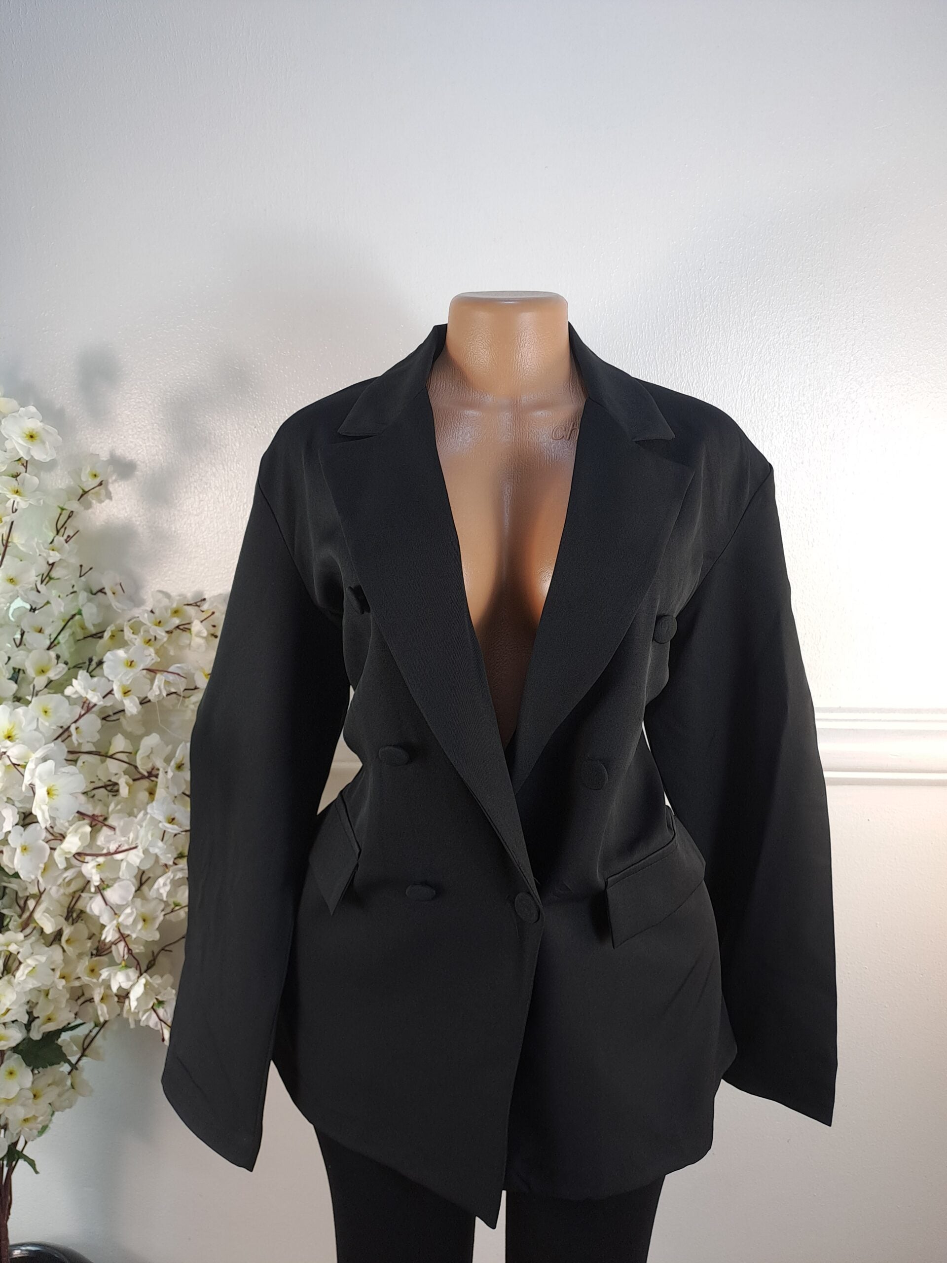 BLAZER UK SIZE 18 [LENGTH 30 INCHES, BLACK] image 0