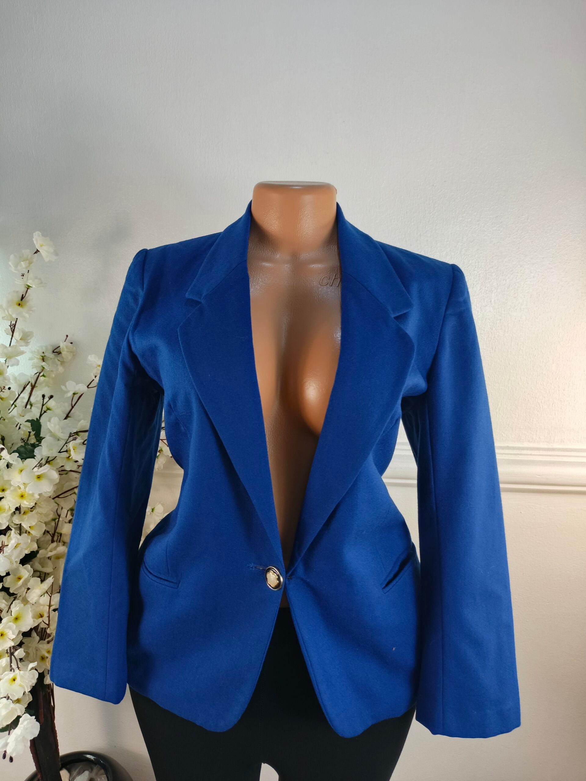 BLAZER UK SIZE 10 [LENGHT 25 INCHES, BLUE] image 0
