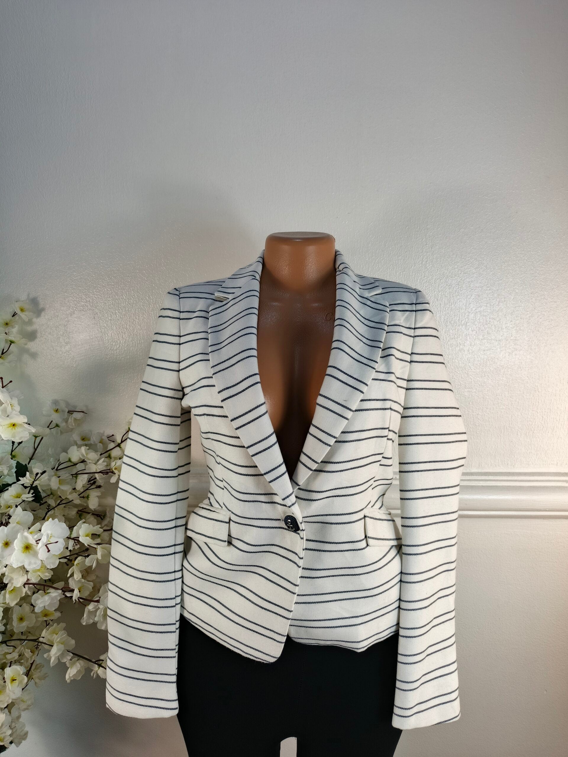ZARA BASIC UK SIZE 6 [LENGTH 24 INCHES, WHITE] image 0