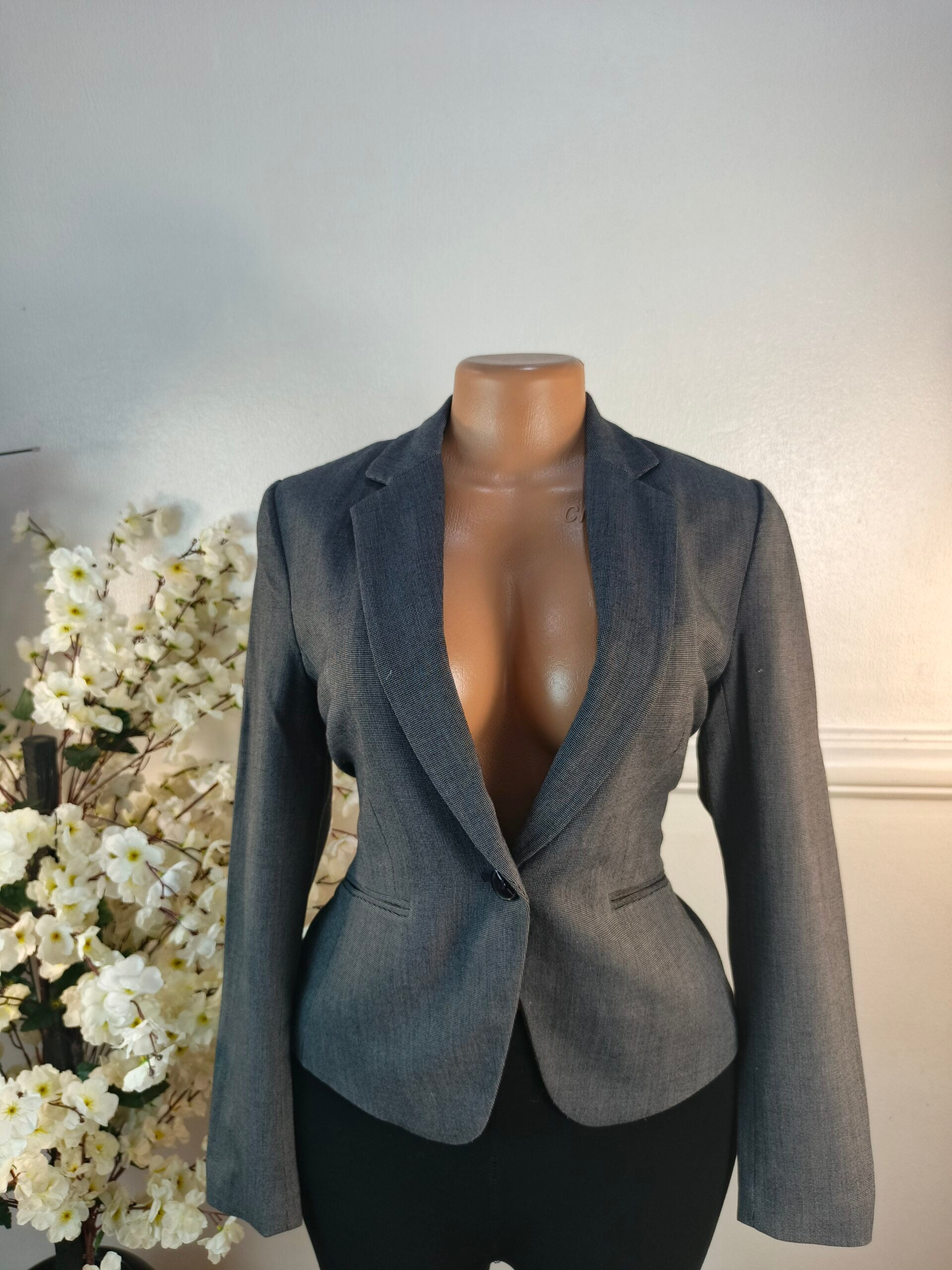 H&amp;M UK SIZE 8 [LENGTH 24 INCHES, ASH] image 0