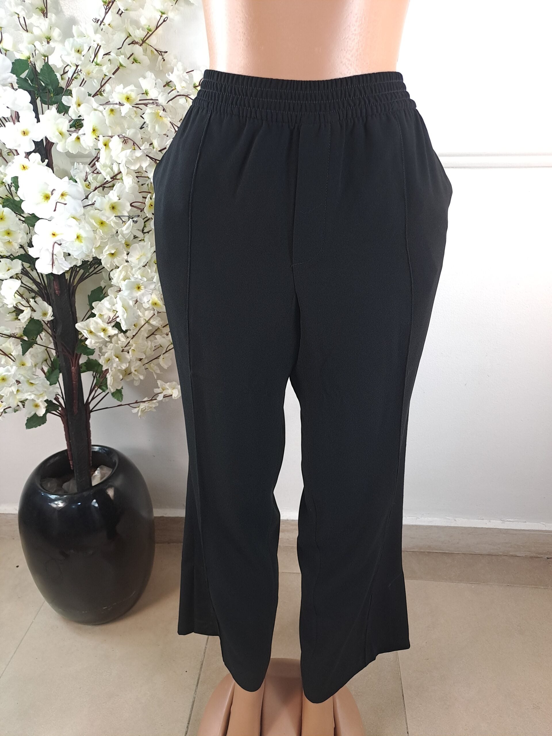 PANT UK SIZE 18 [LENGTH 42 INCHES, BLACK] image 0