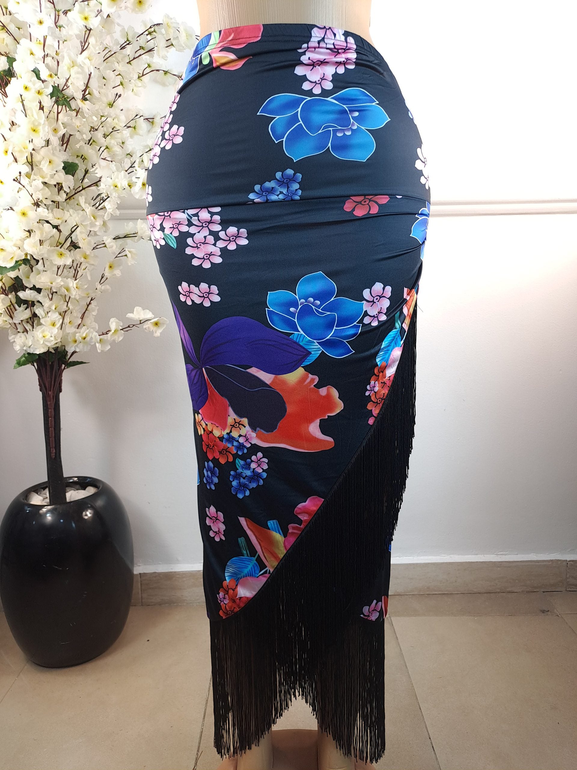 SHEIN UK 12, L-30 INCHES image 0