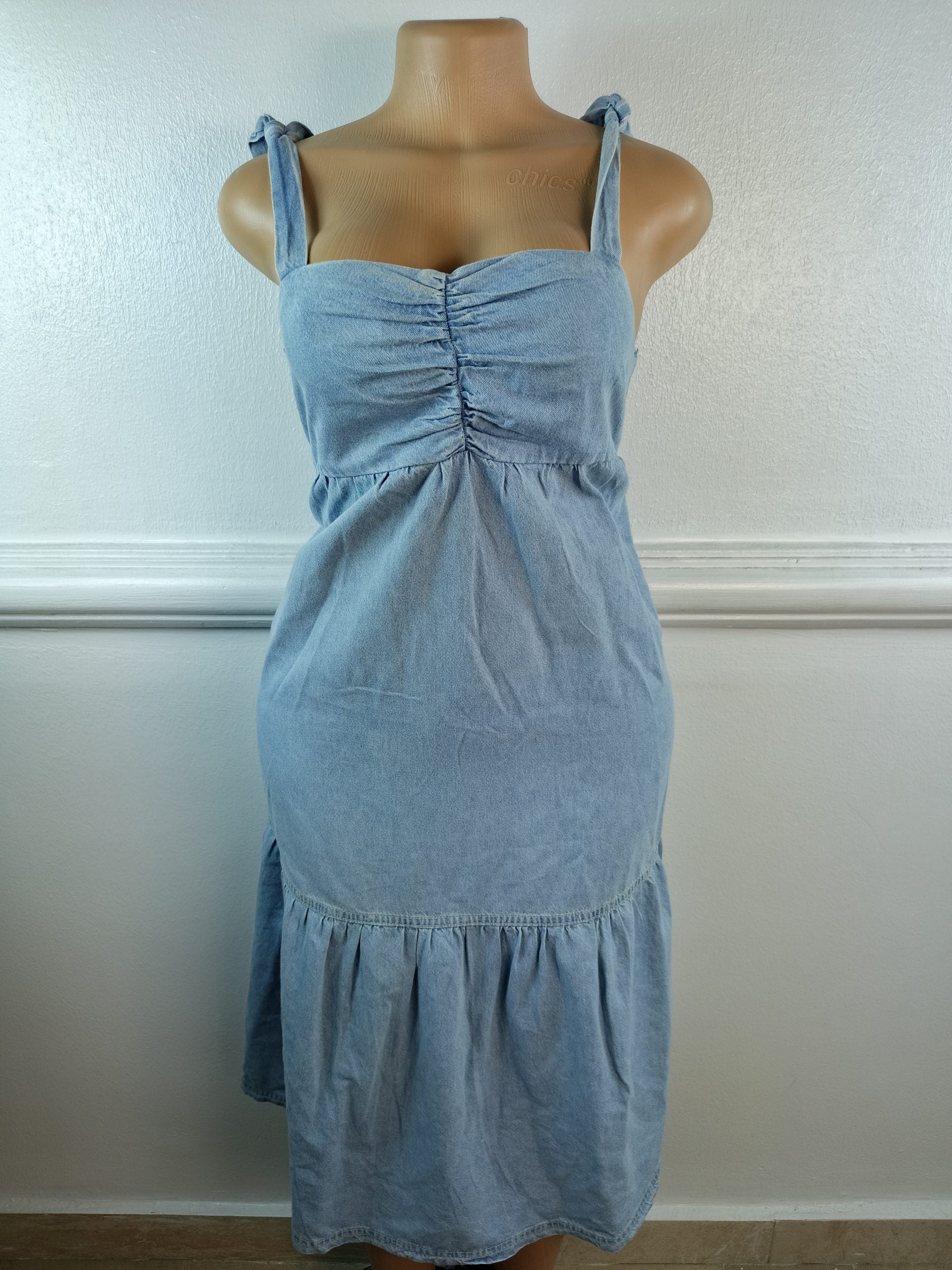 OSTRADIVARIUS UK 6, L-39 INCHES image 0