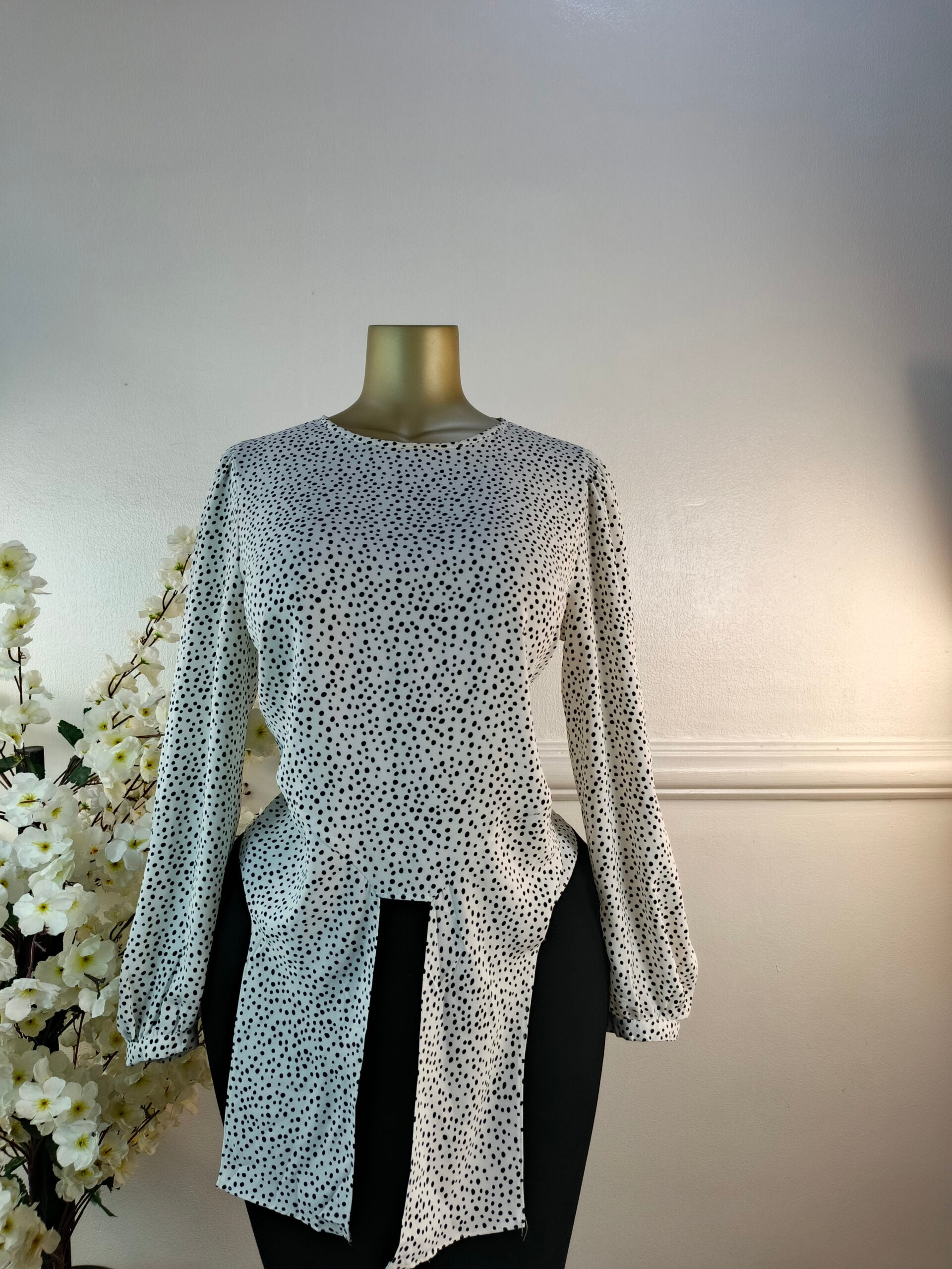 PRIMARK UK SIZE 12 [WHITE] image 0