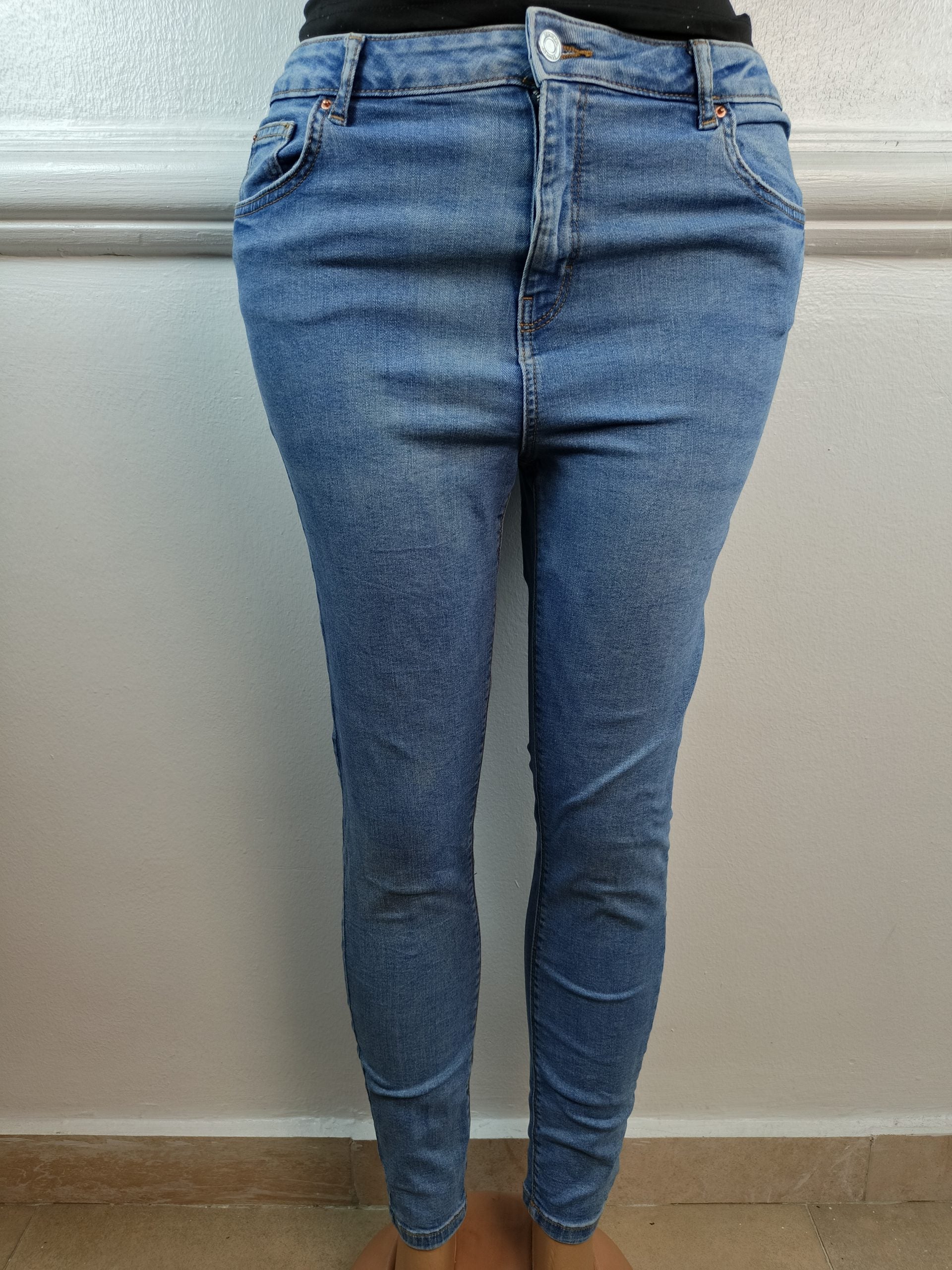 JEANS UK 10, L-38 INCHES image 0