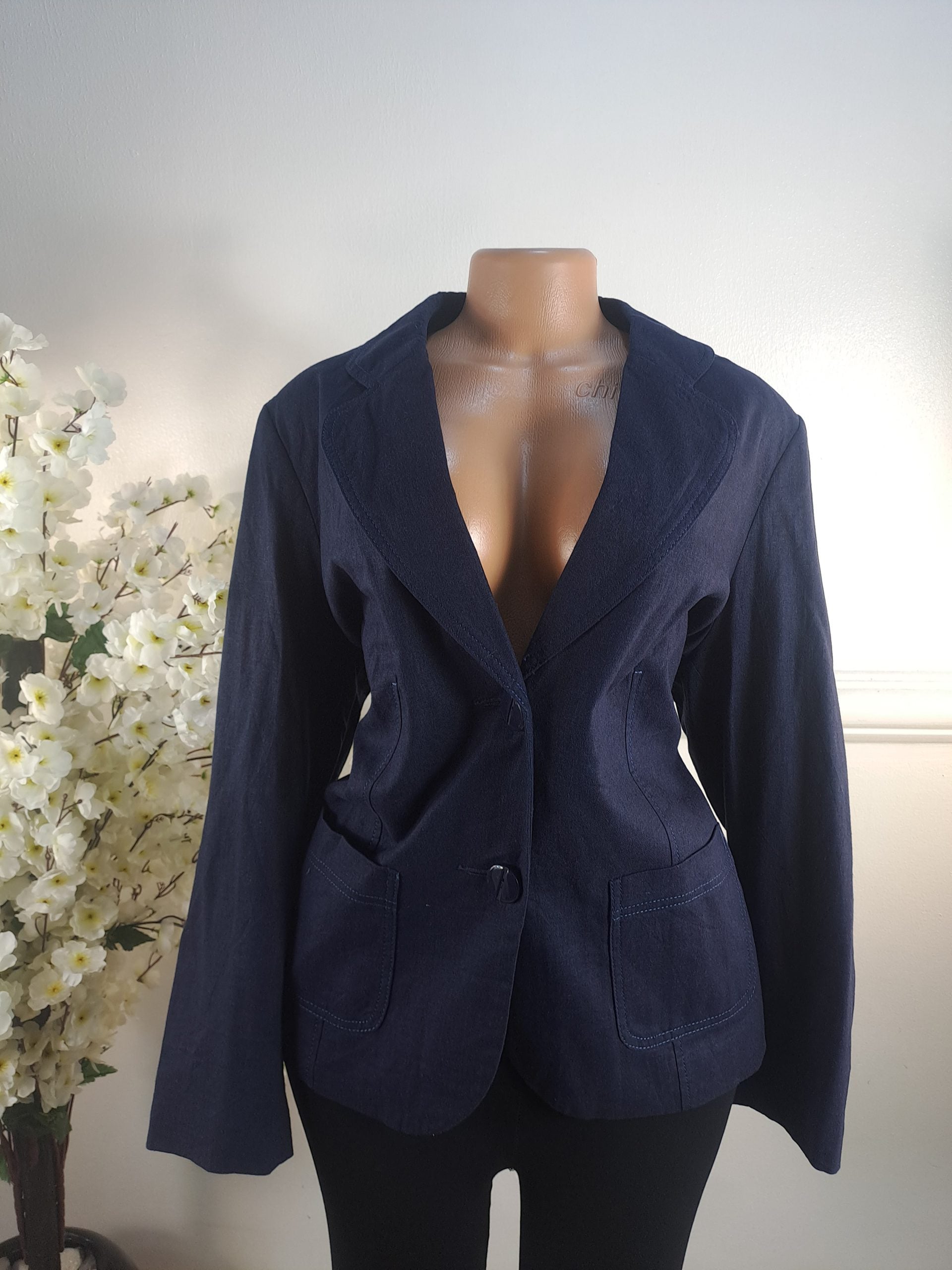 CLASSICS UK SIZE 16 [LENGHT 27 INCHES] image 0