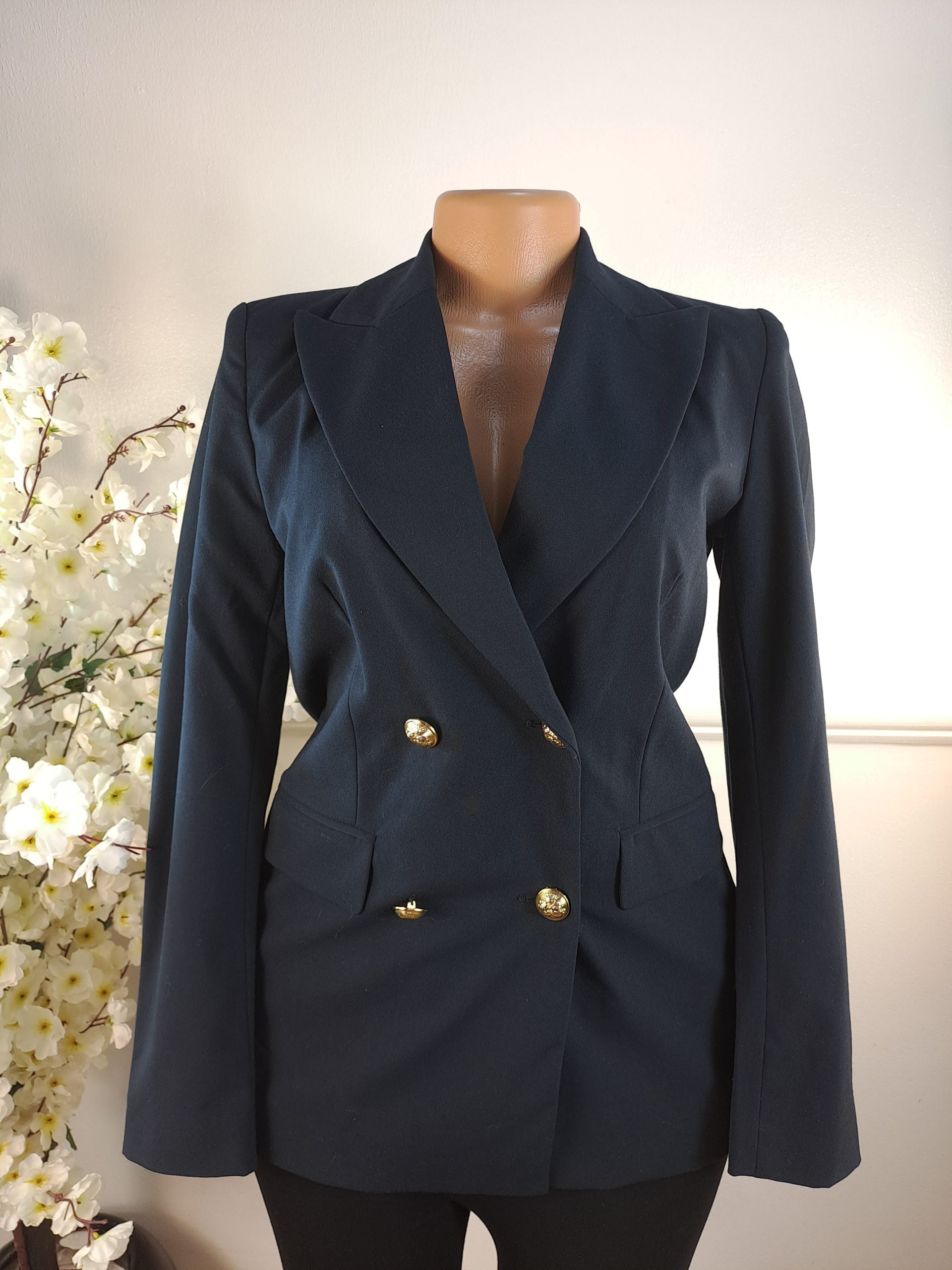 ZARA BASIC UK SIZE 6 [LENGHT 28 INCHES] image 0