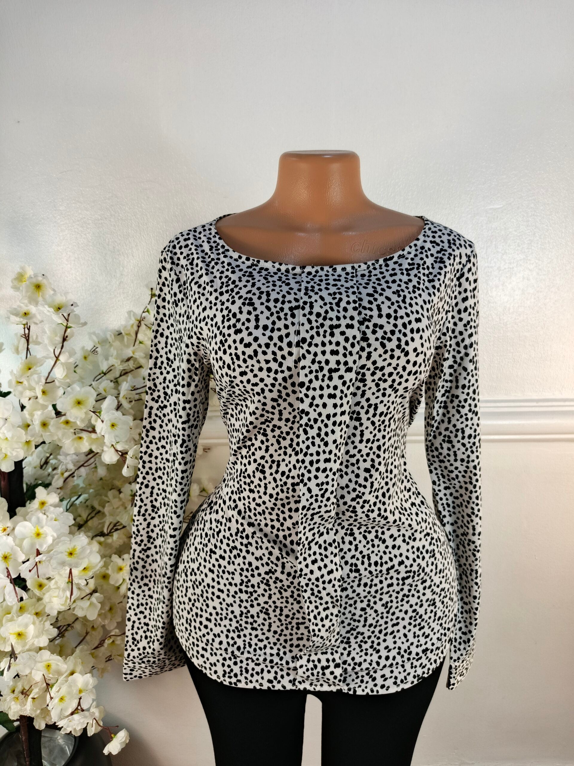 JACQULINE DE YONG UK SIZE 10 [WHITE &amp; BLACK] image 0