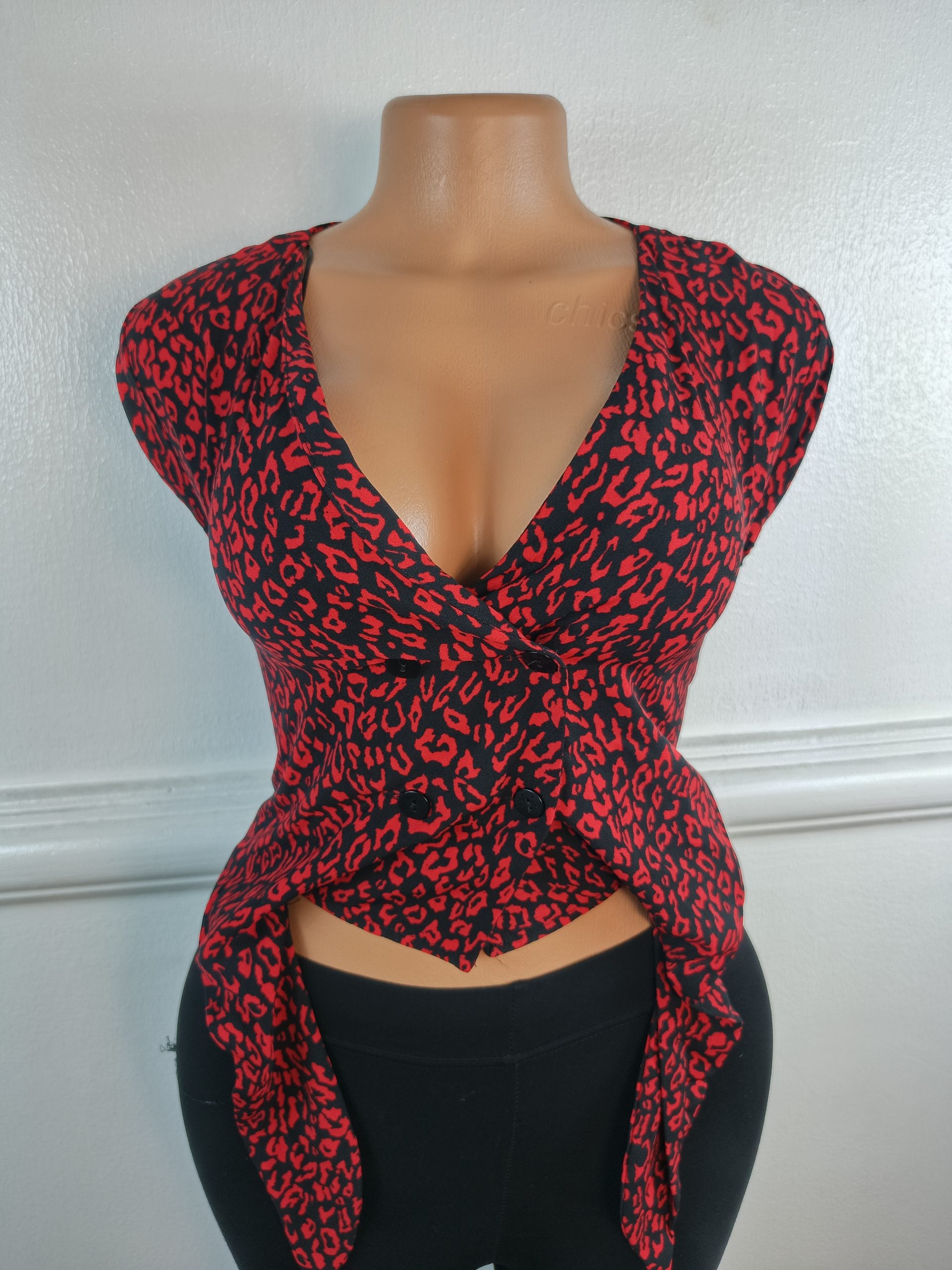 BERSHKA UK 10 image 0