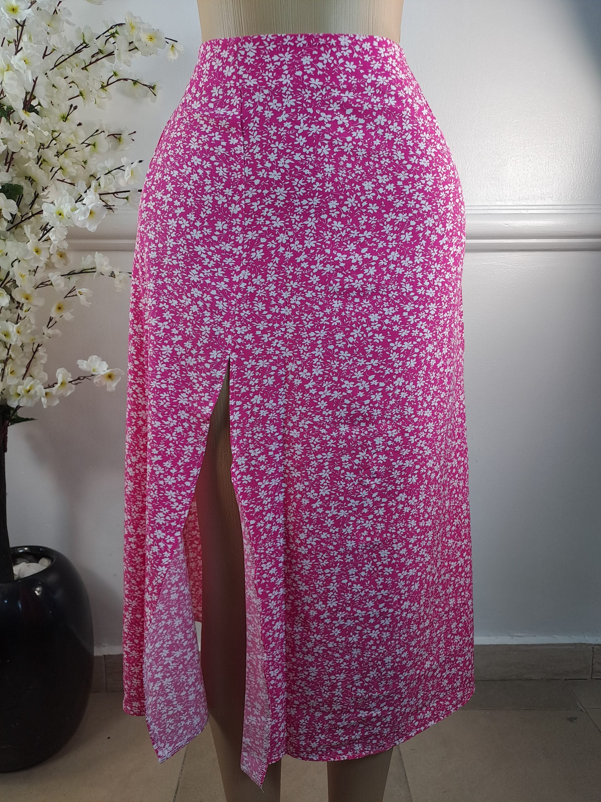 SKIRT UK 12, L-33 INCHES image 0