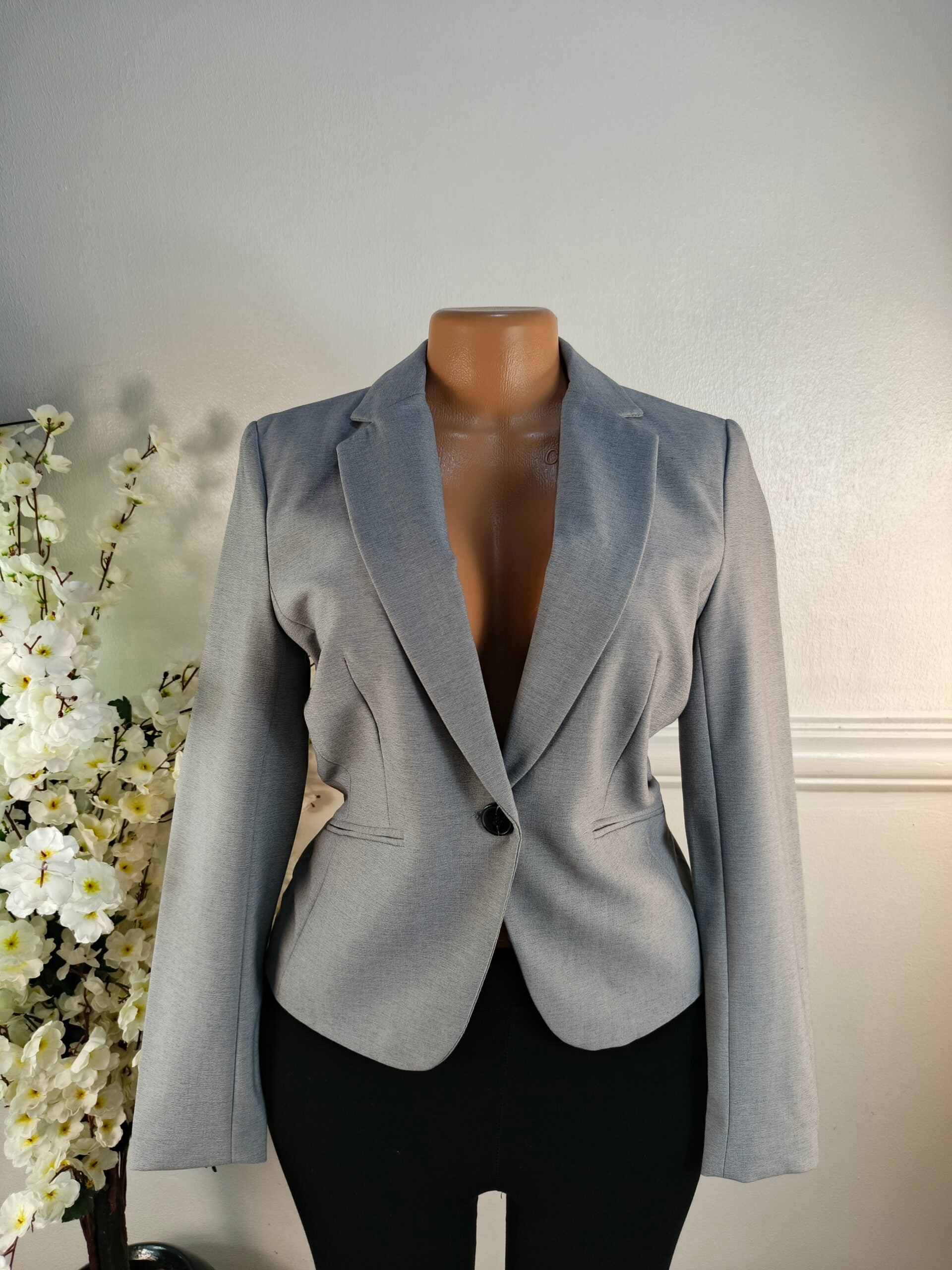 H&amp;M UK SIZE 8 [LENGTH 24 INCHES, GREY] image 0