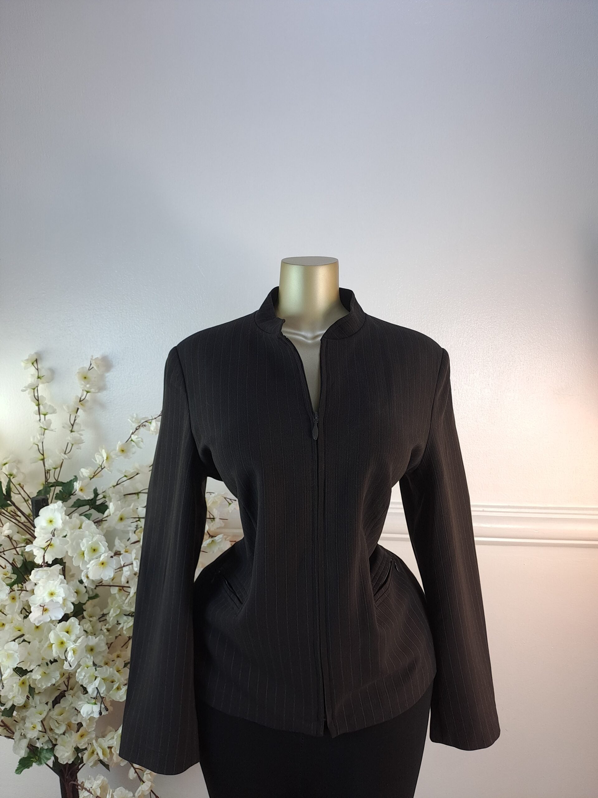 KLISS COLLECTION UK SIZE 16 [LENGTH 26 INCHES, DEEP BROWN] image 0