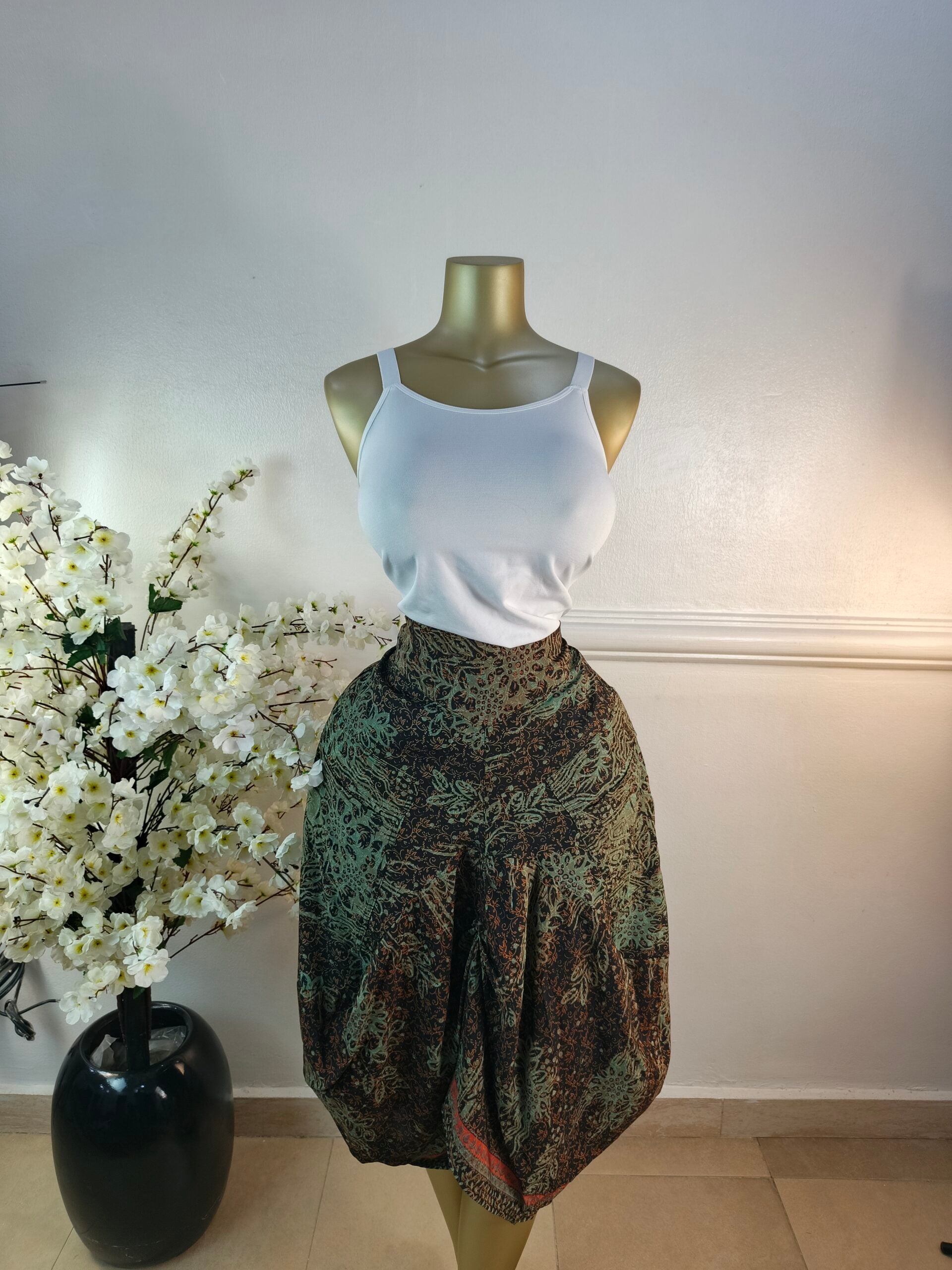 SKIRT UK SIZE 16 [LENGTH 36 INCHES] image 0