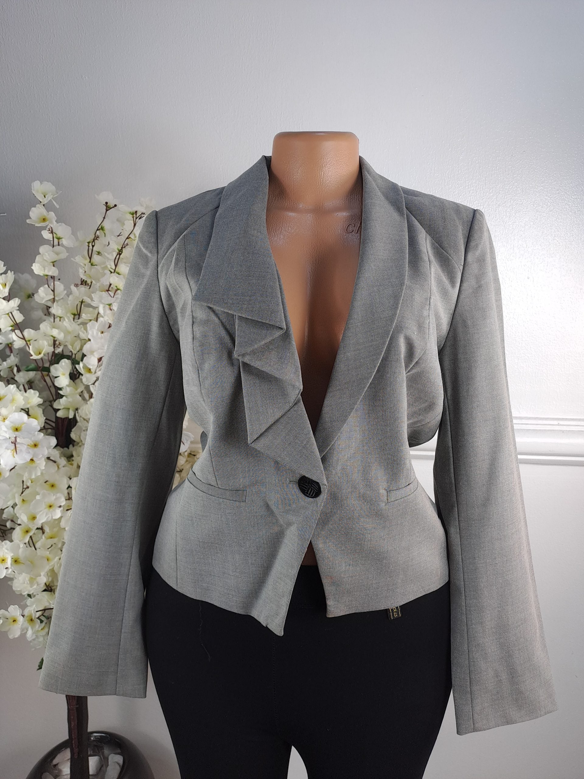 MARK & SPENCER UK SIZE 8 [LENGHT 22 INCHES] image 0