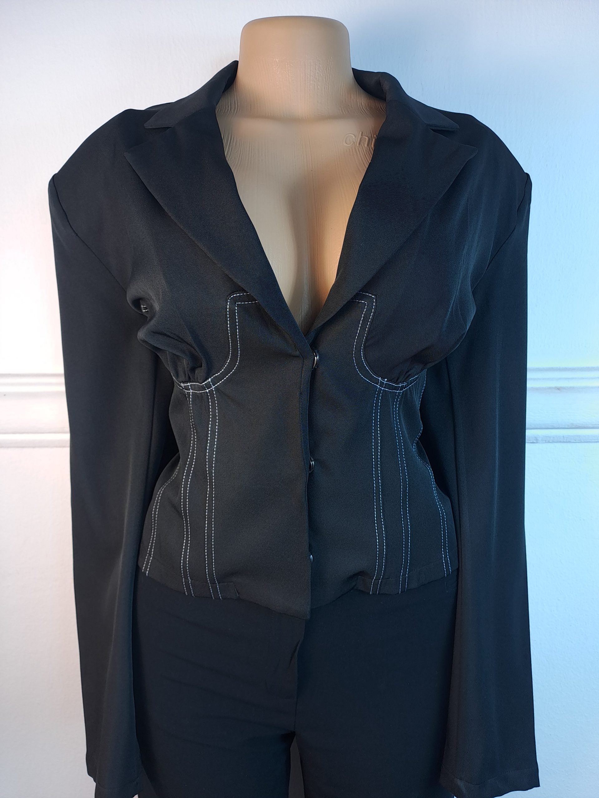 PRETTYLITTLETHING UK 14 image 0