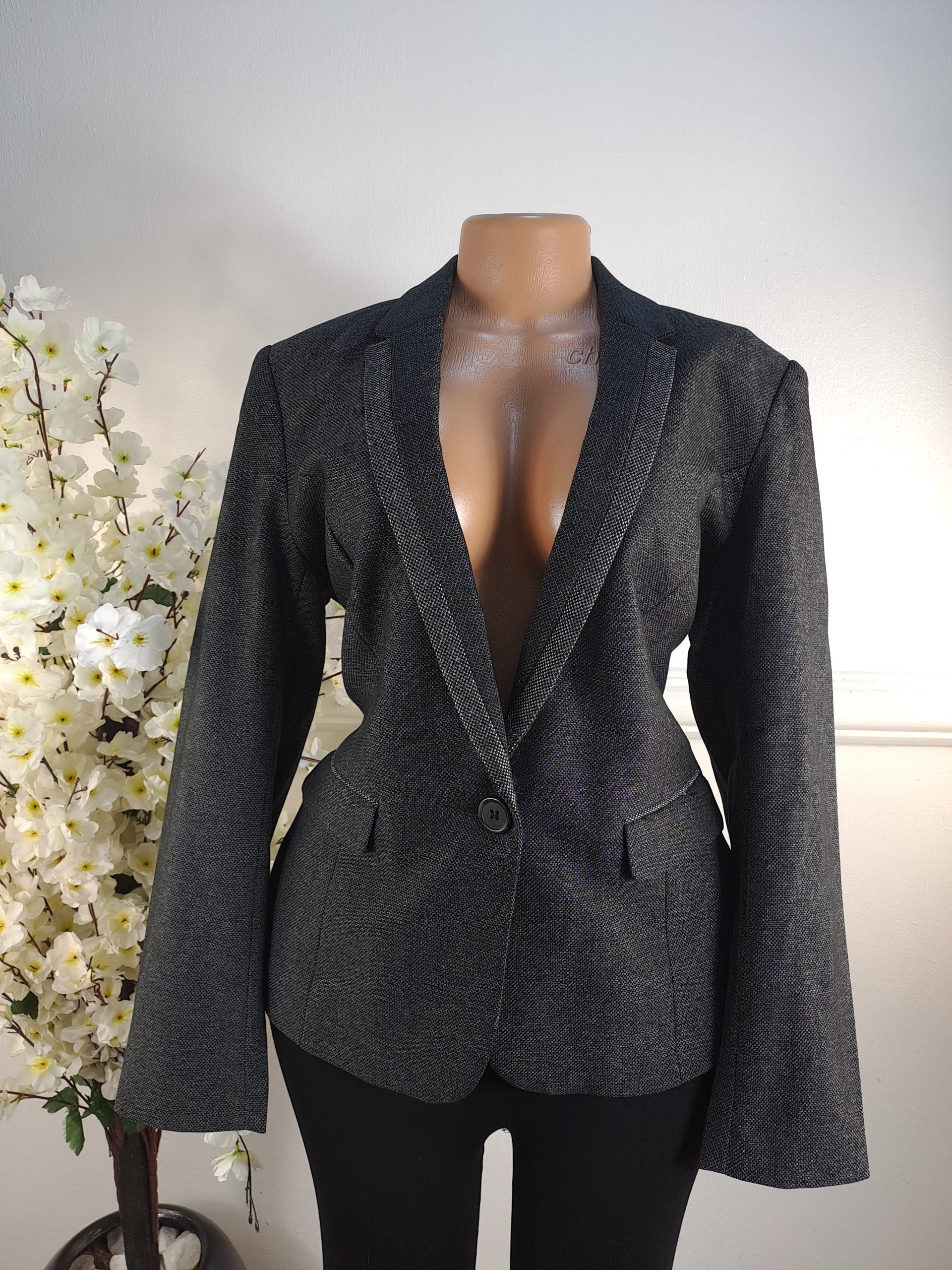 NEXT UK SIZE 14 [LENGHT 26 INCHES] image 0