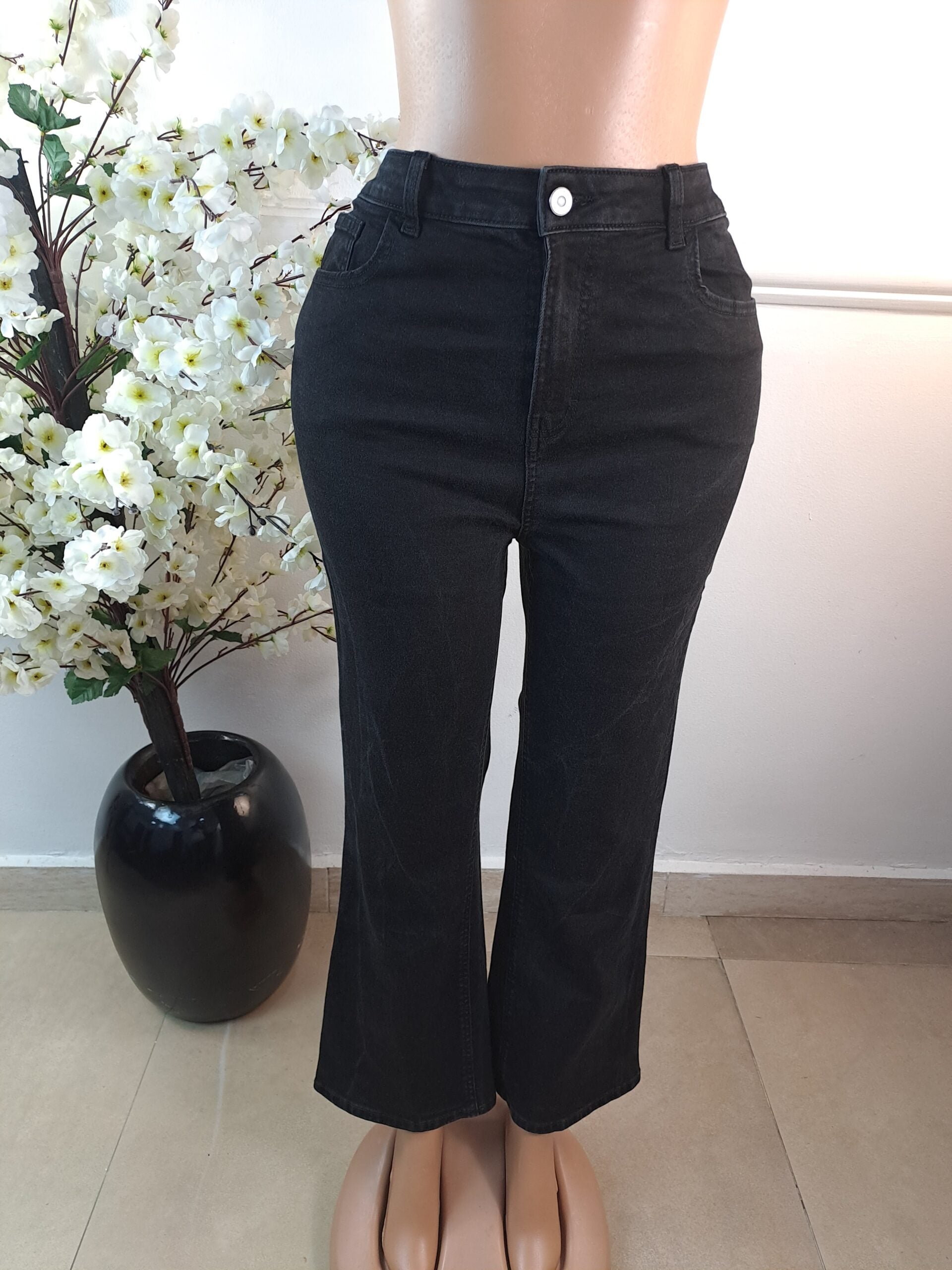TU FLARE UK SIZE 16 [LENGTH 39 INCHES, BLACK] image 0