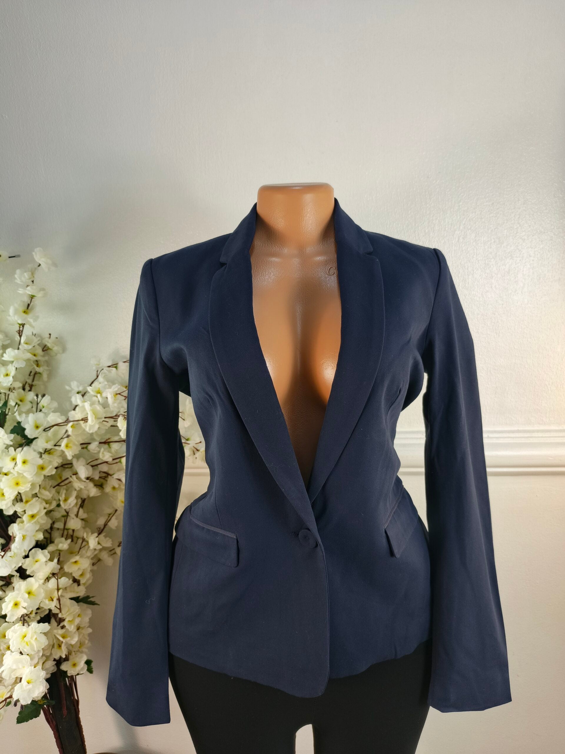 MANGO BASICS UK SIZE 10 [LENGHT 29 INCHES] image 0