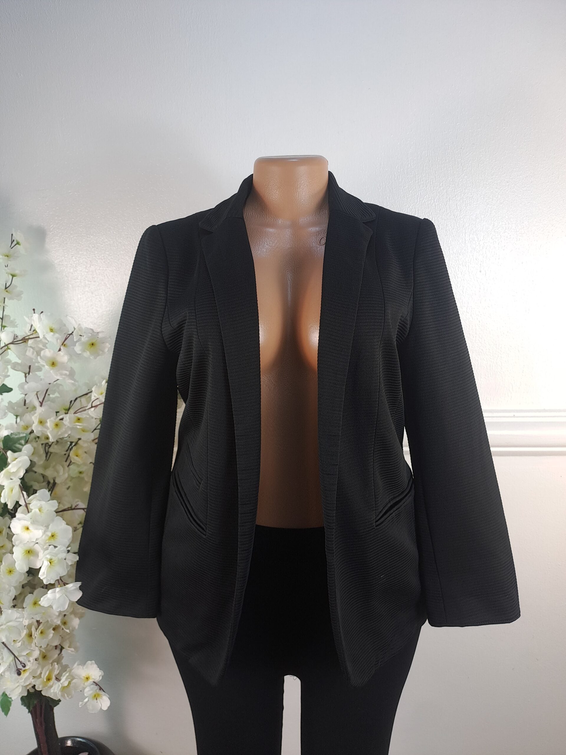 WALLIS UK SIZE 12 [LENGTH 28 INCHES, BLACK] image 0