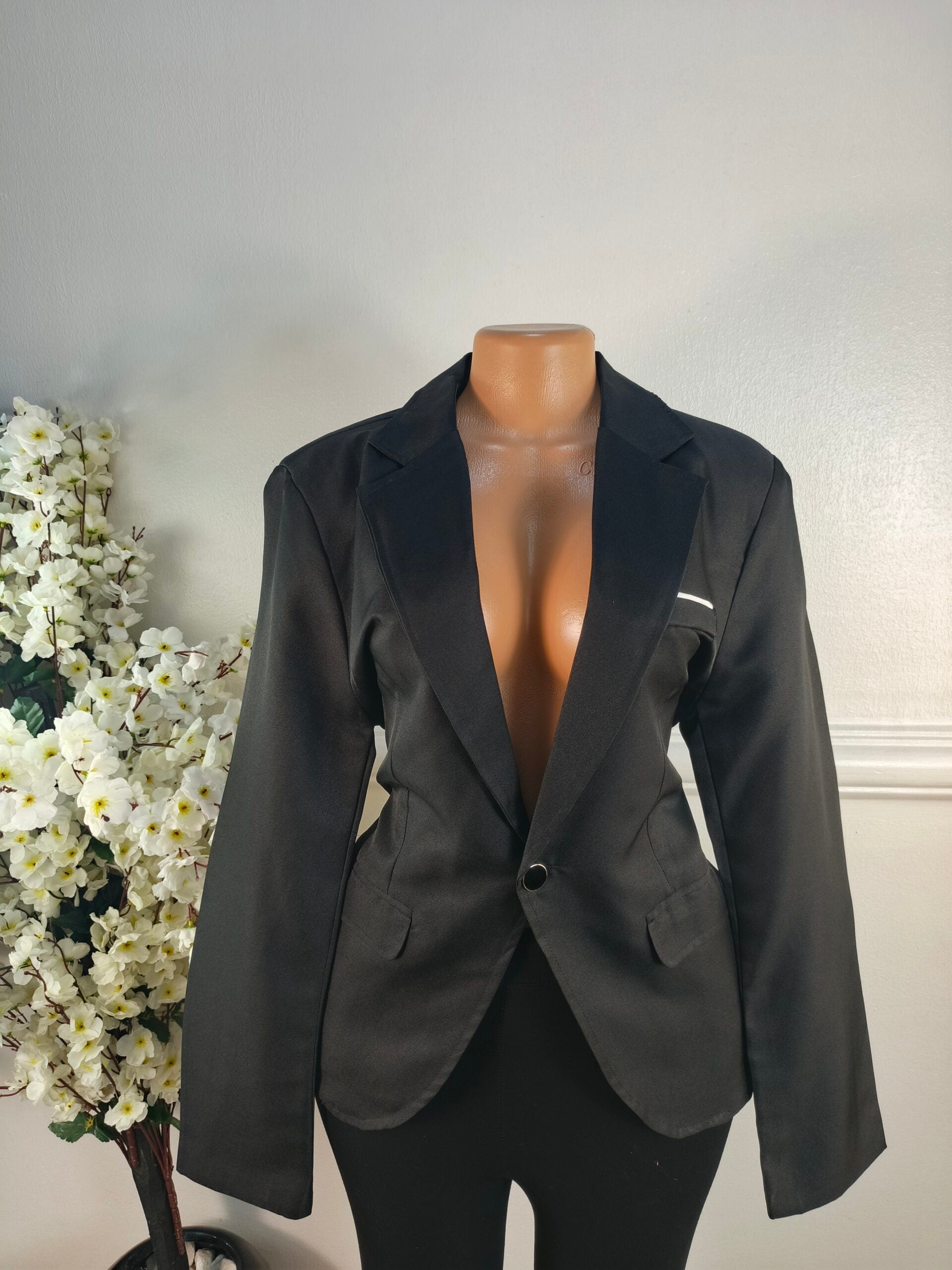 BLAZER UK SIZE 12 [LENGHT 27 INCHES, BLACK] image 0
