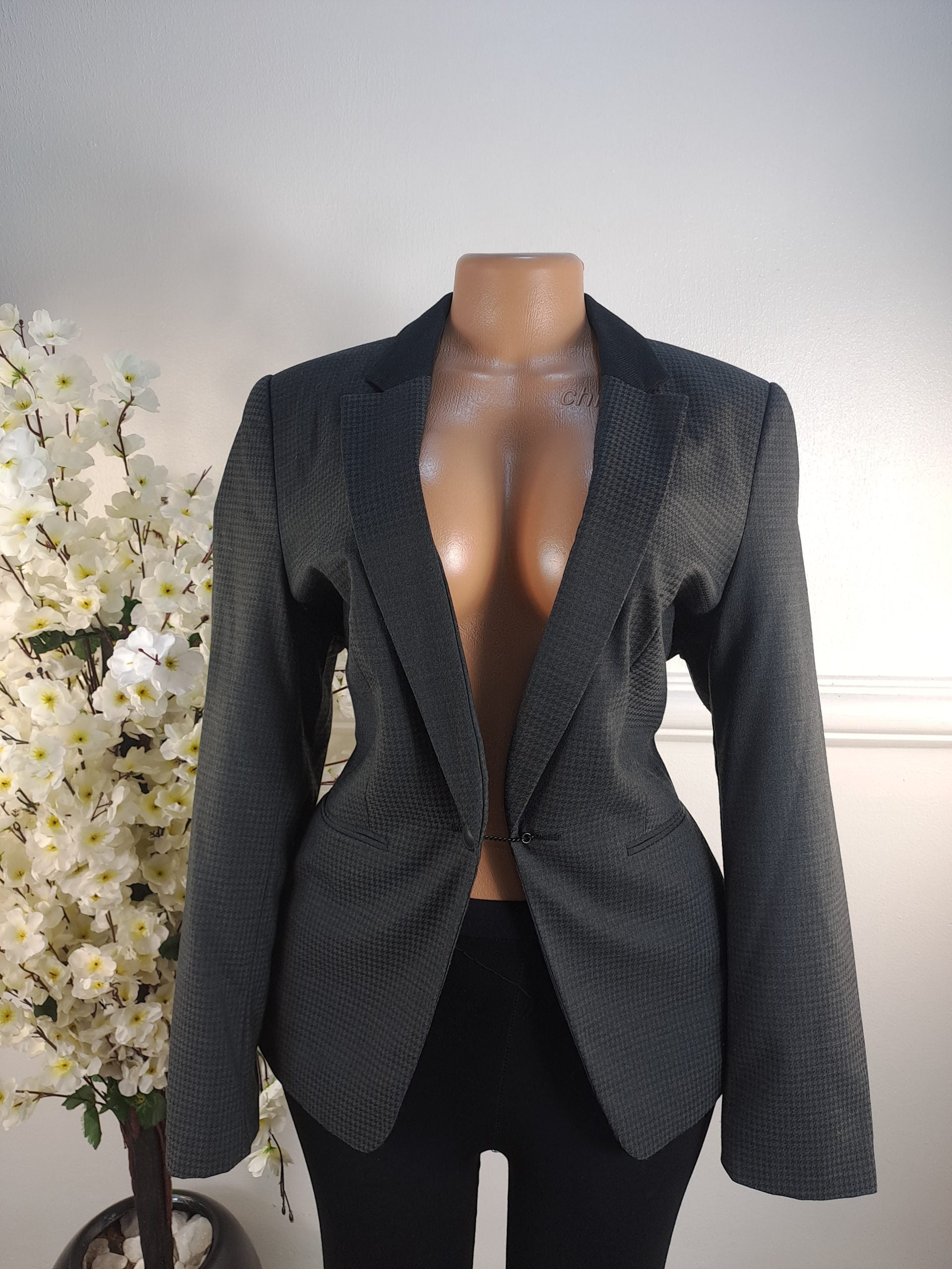 SLIM FIT NEXT UK SIZE 14 image 0