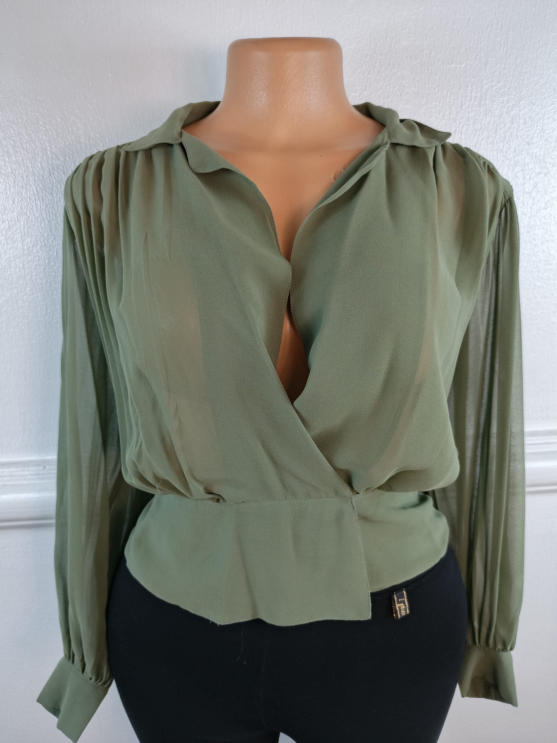 ASOS UK 8 image 0