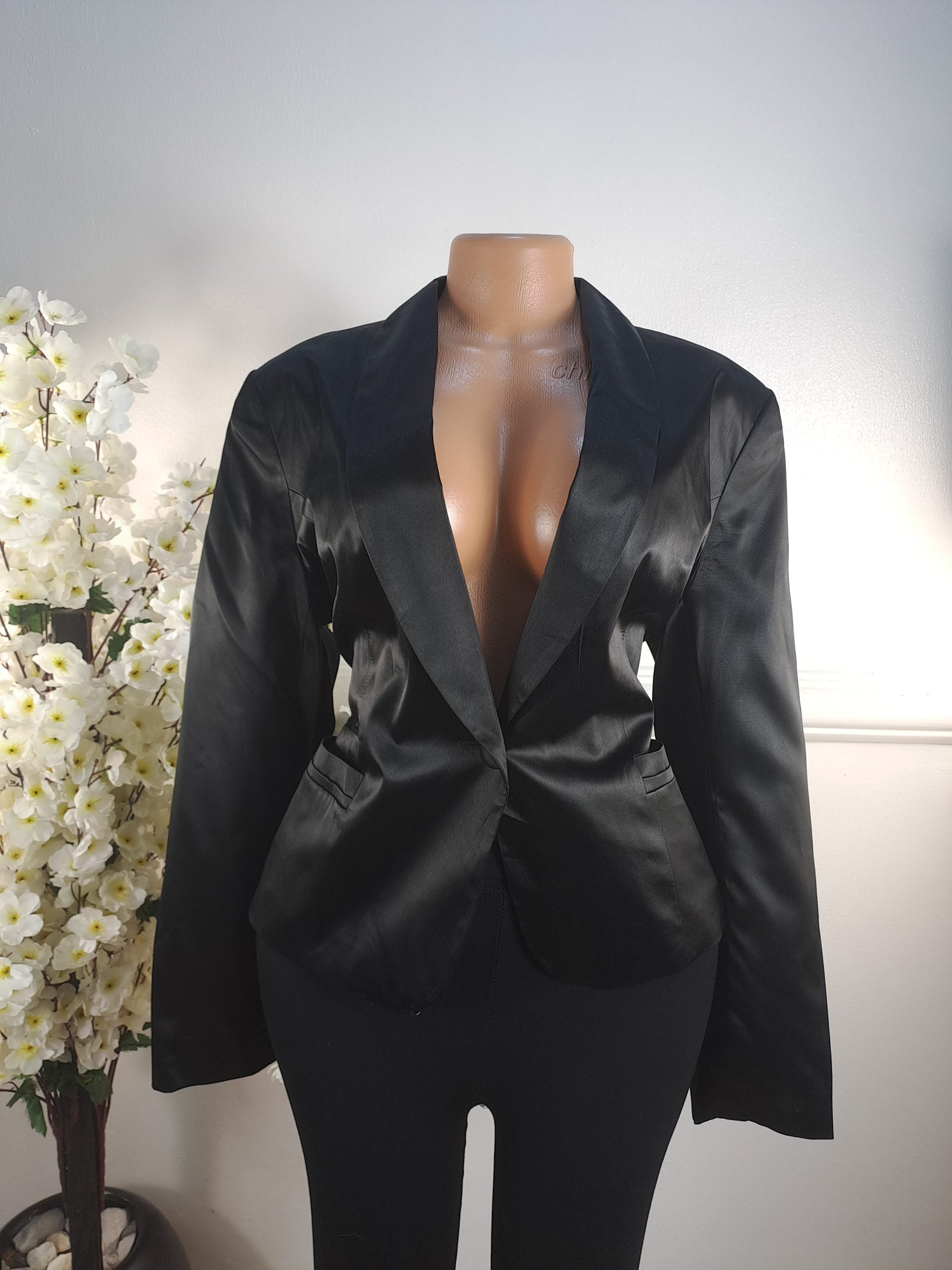 ATMOSPHERE UK SIZE 14 [LENGHT 23 INCHES] image 0