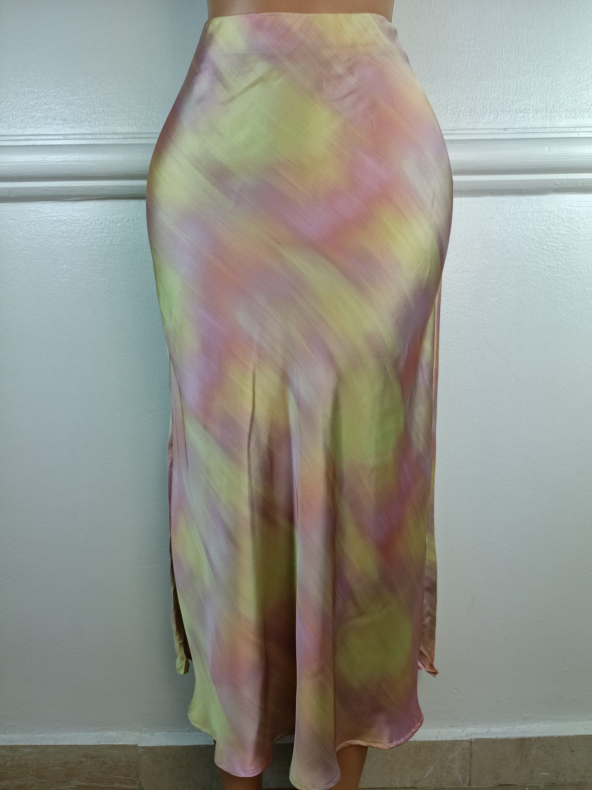 ZARA UK 8, L-36 INCHES image 0