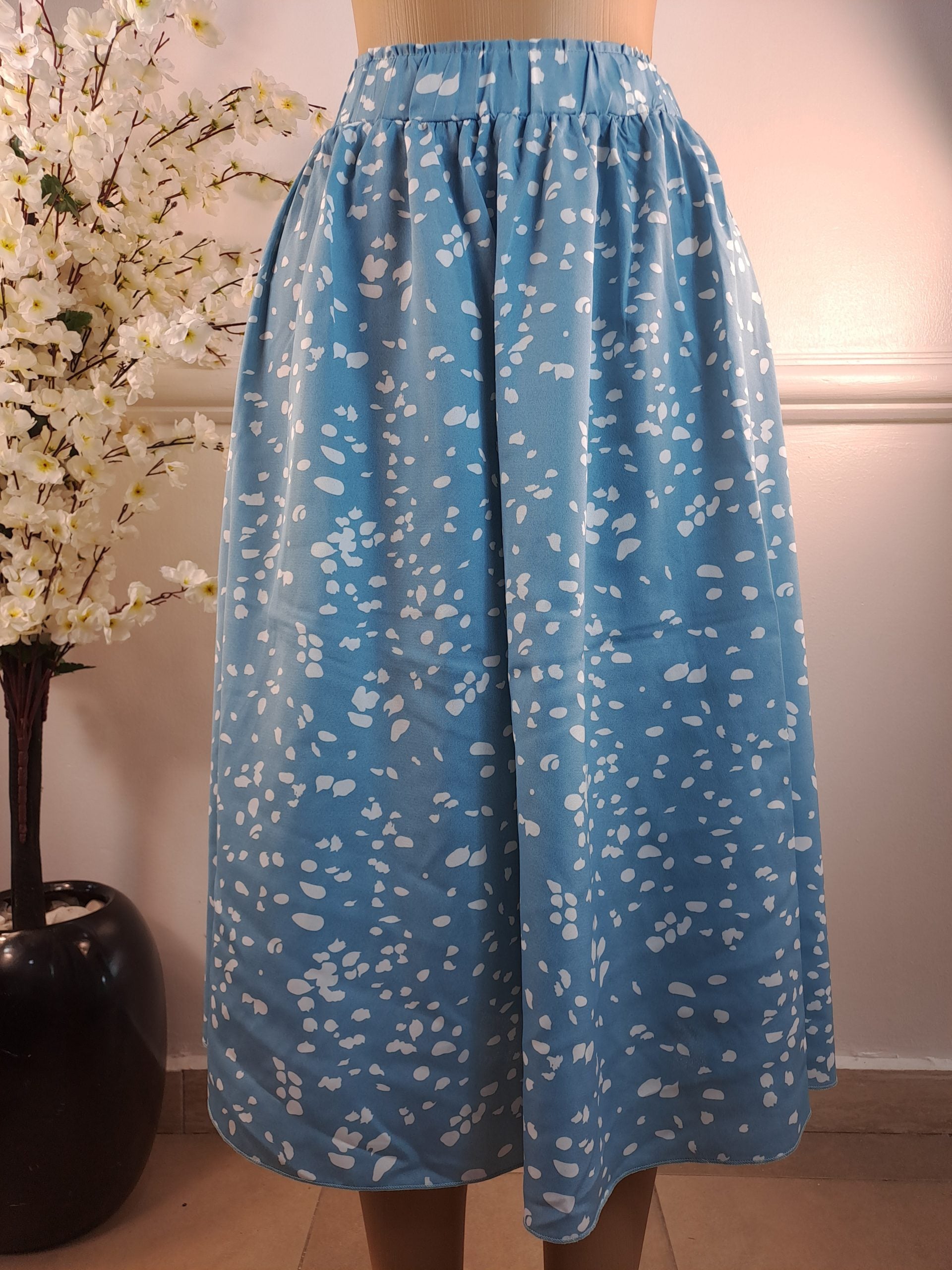 SHEIN UK 12, L-33 INCHES image 0