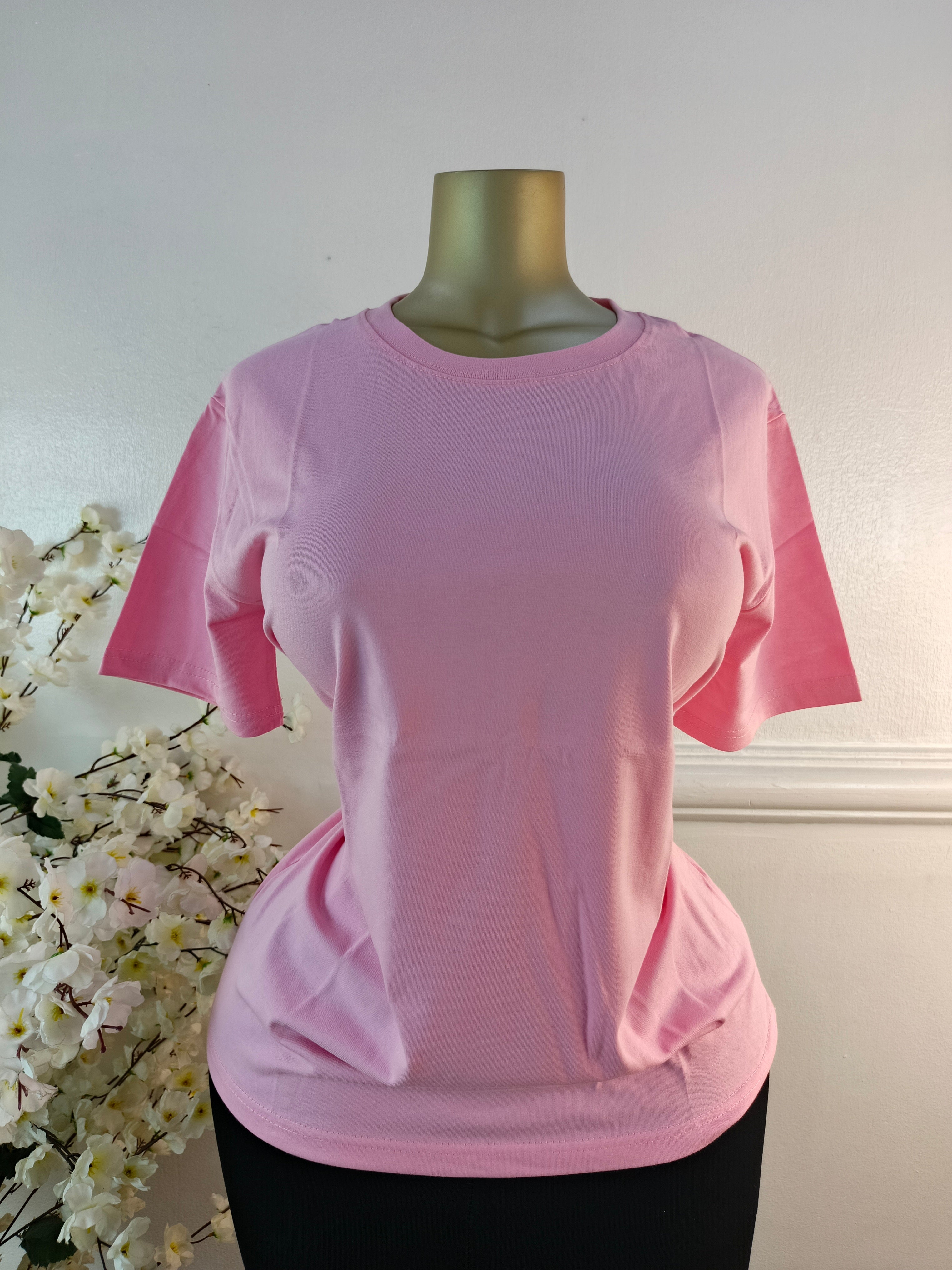 Chic Round Neck Women’s Tee
