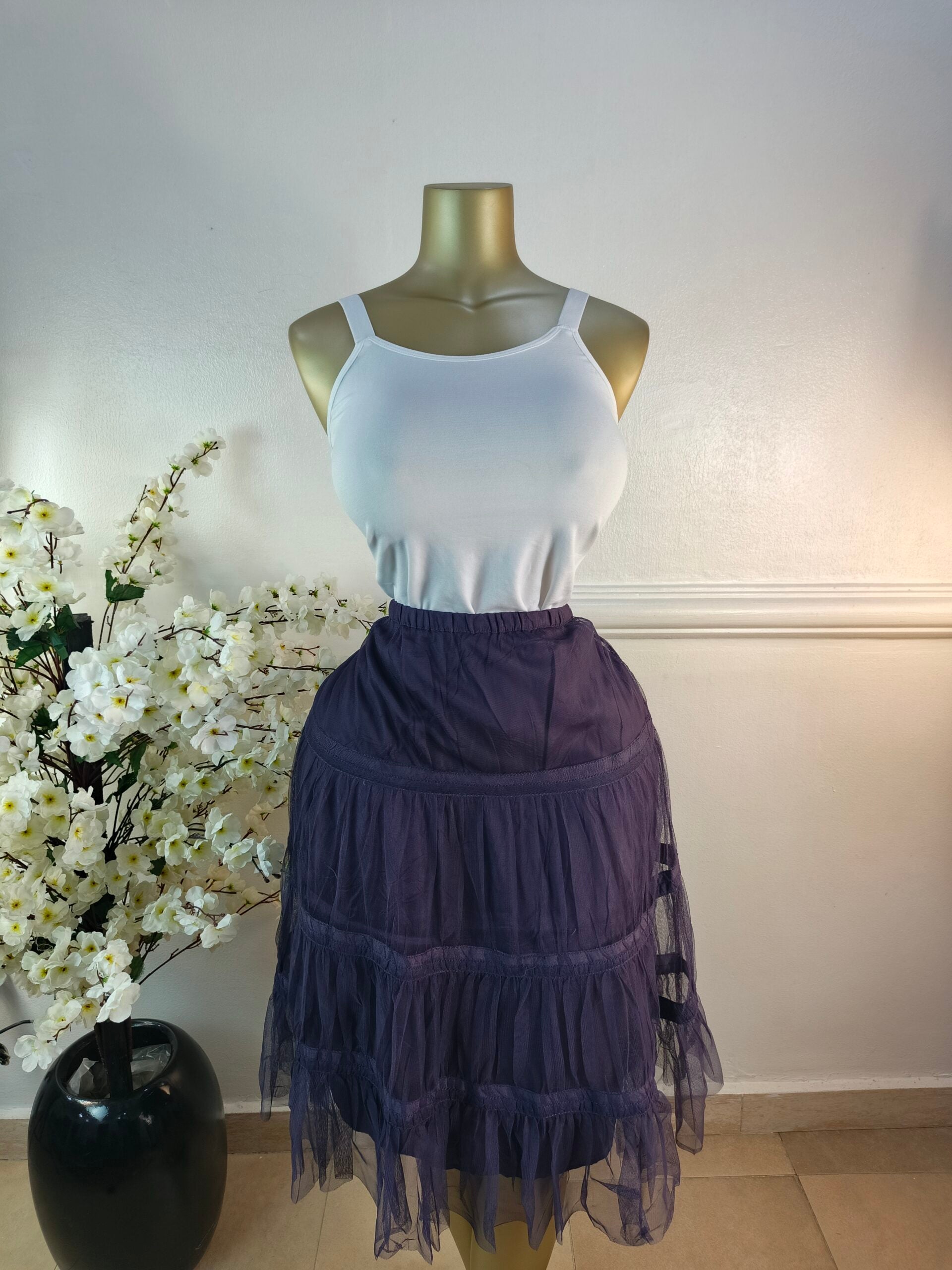 TULLE SKIRT UK SIZE 18 [LENGTH 29 INCHES, PURPLE] image 0
