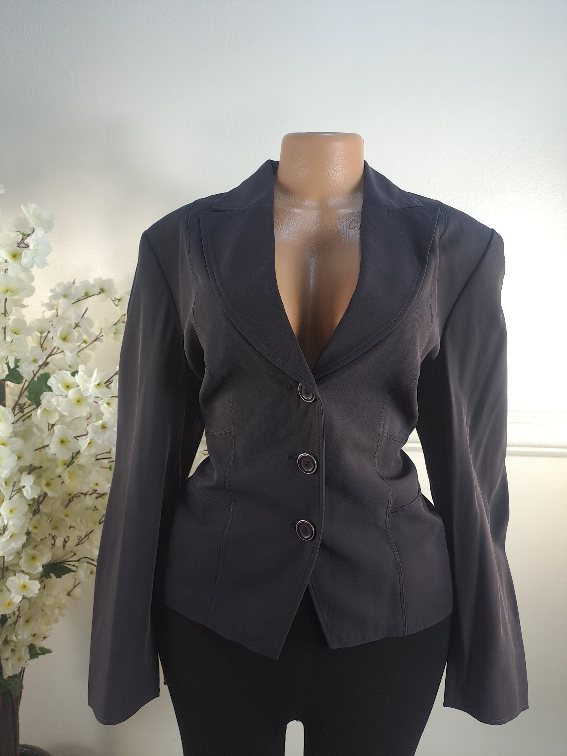 BLAZERS UK SIZE 16 [LENGHT 24 INCHES] image 0